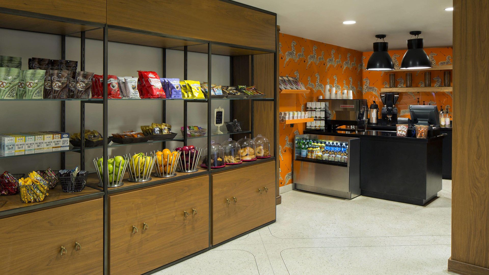 Sheraton Grand Downtown Hotel 4*