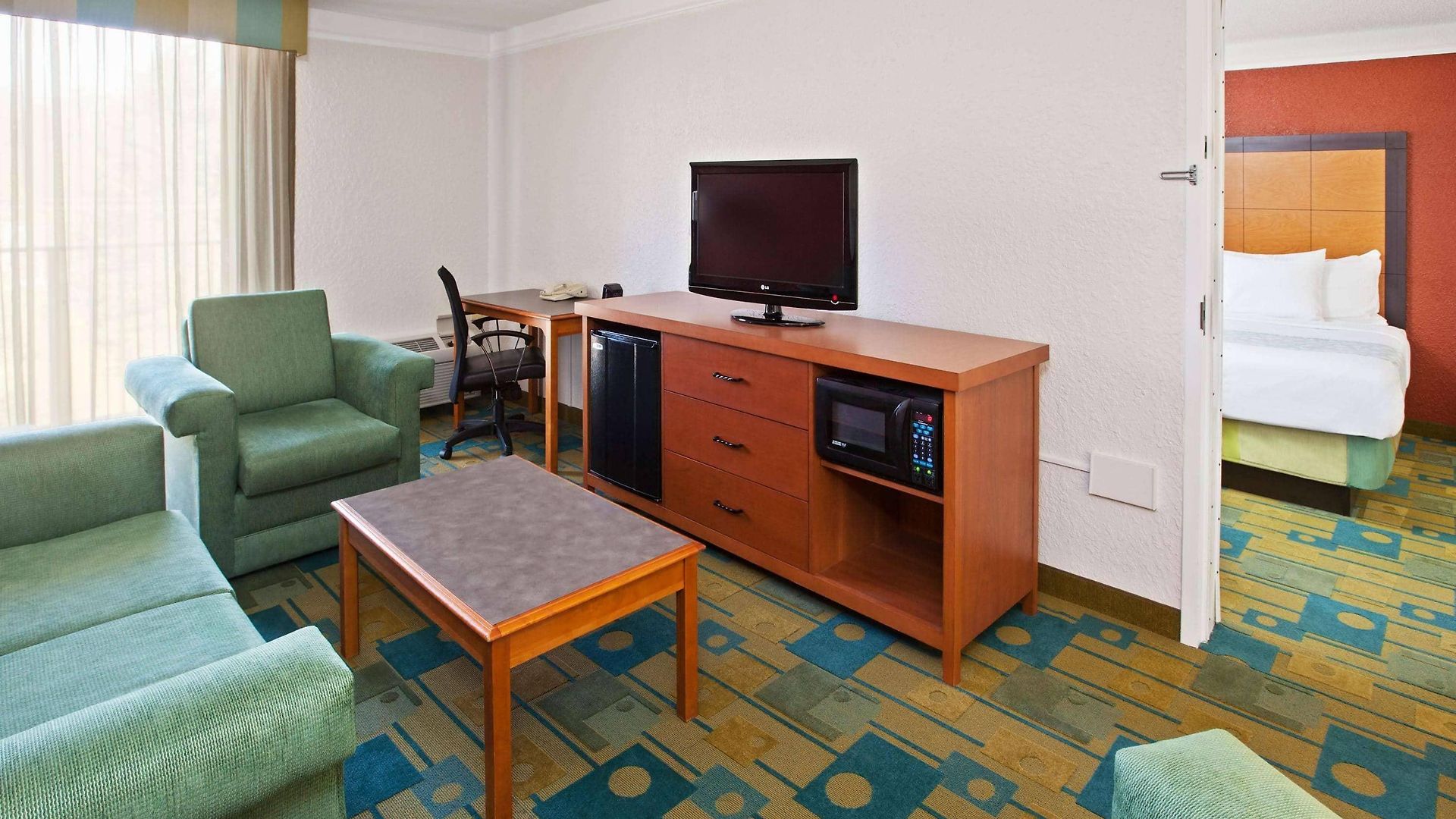 La Quinta By Wyndham Airport/opryland Hotel