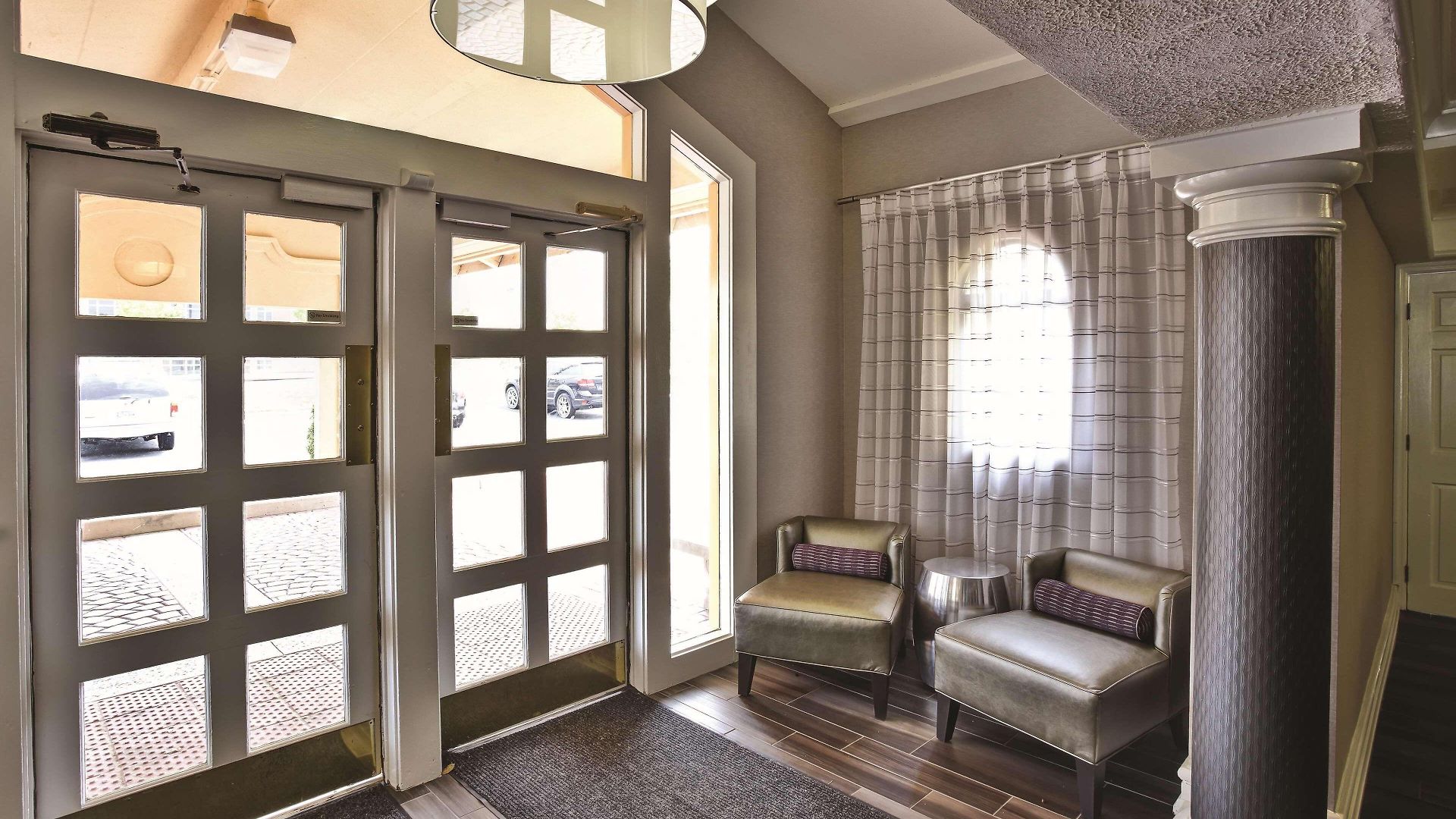 La Quinta By Wyndham South