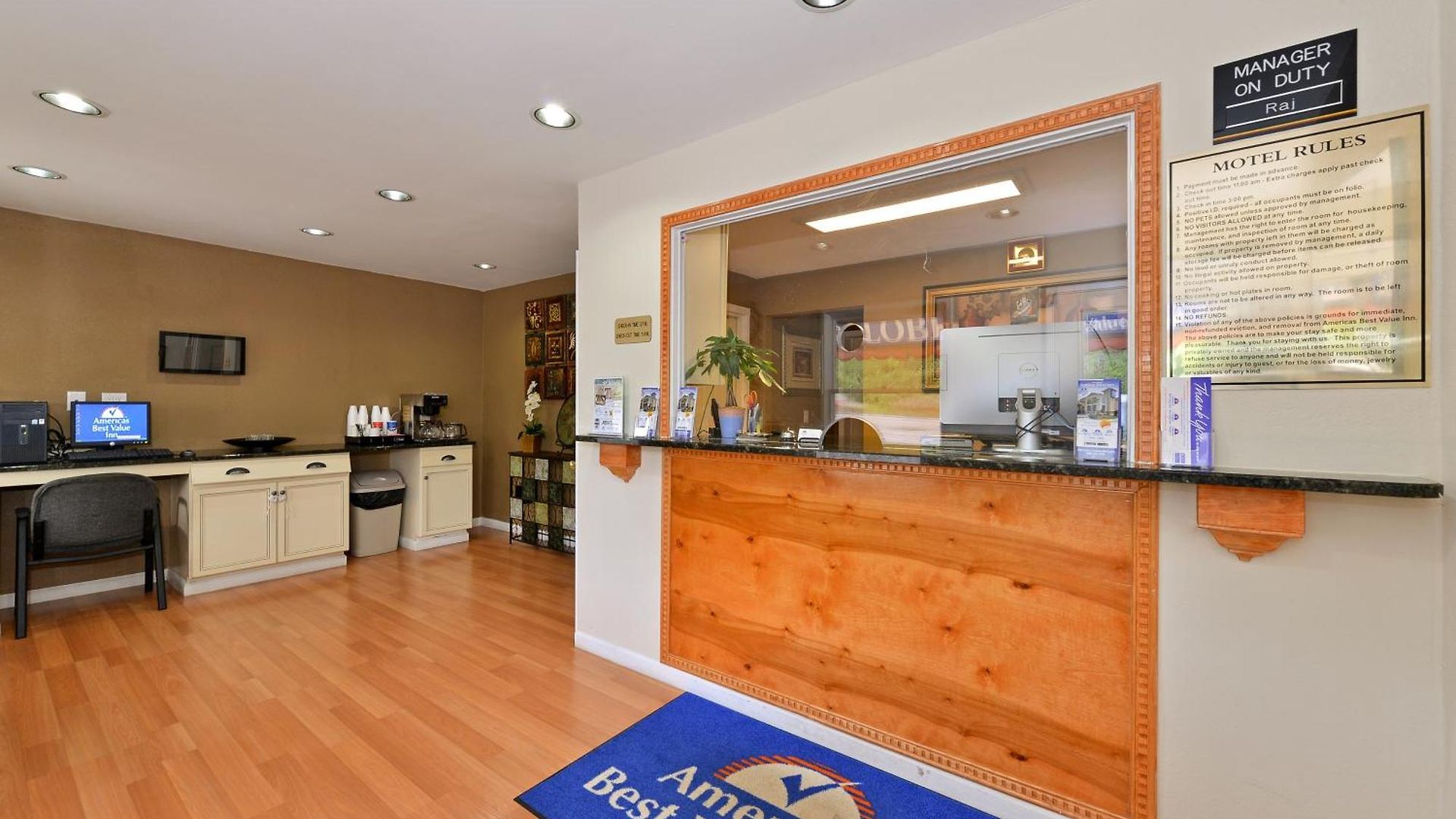 Motel Americas Value Near Downtown 2*
