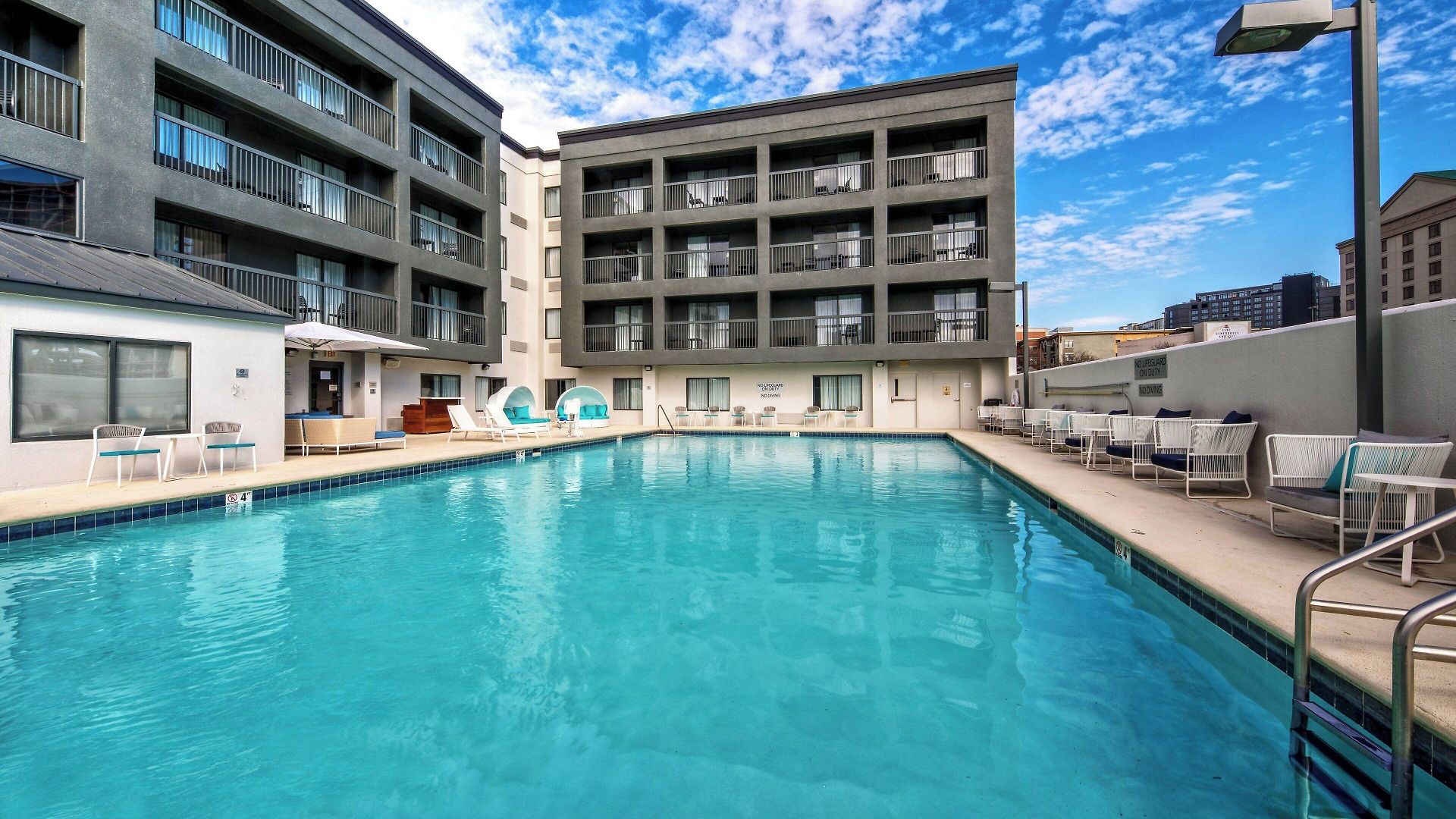 Courtyard By Marriott Vanderbilt West End Nashville