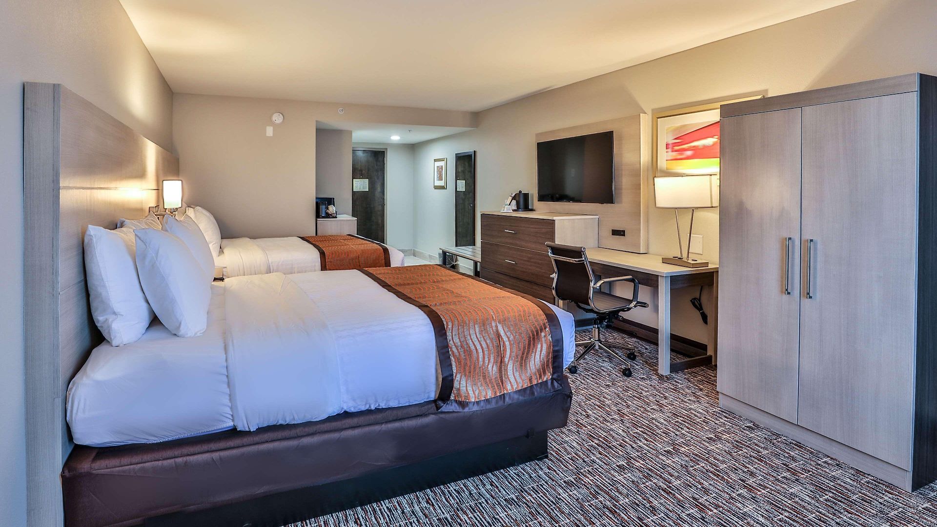 Hotel Western Executive Residency