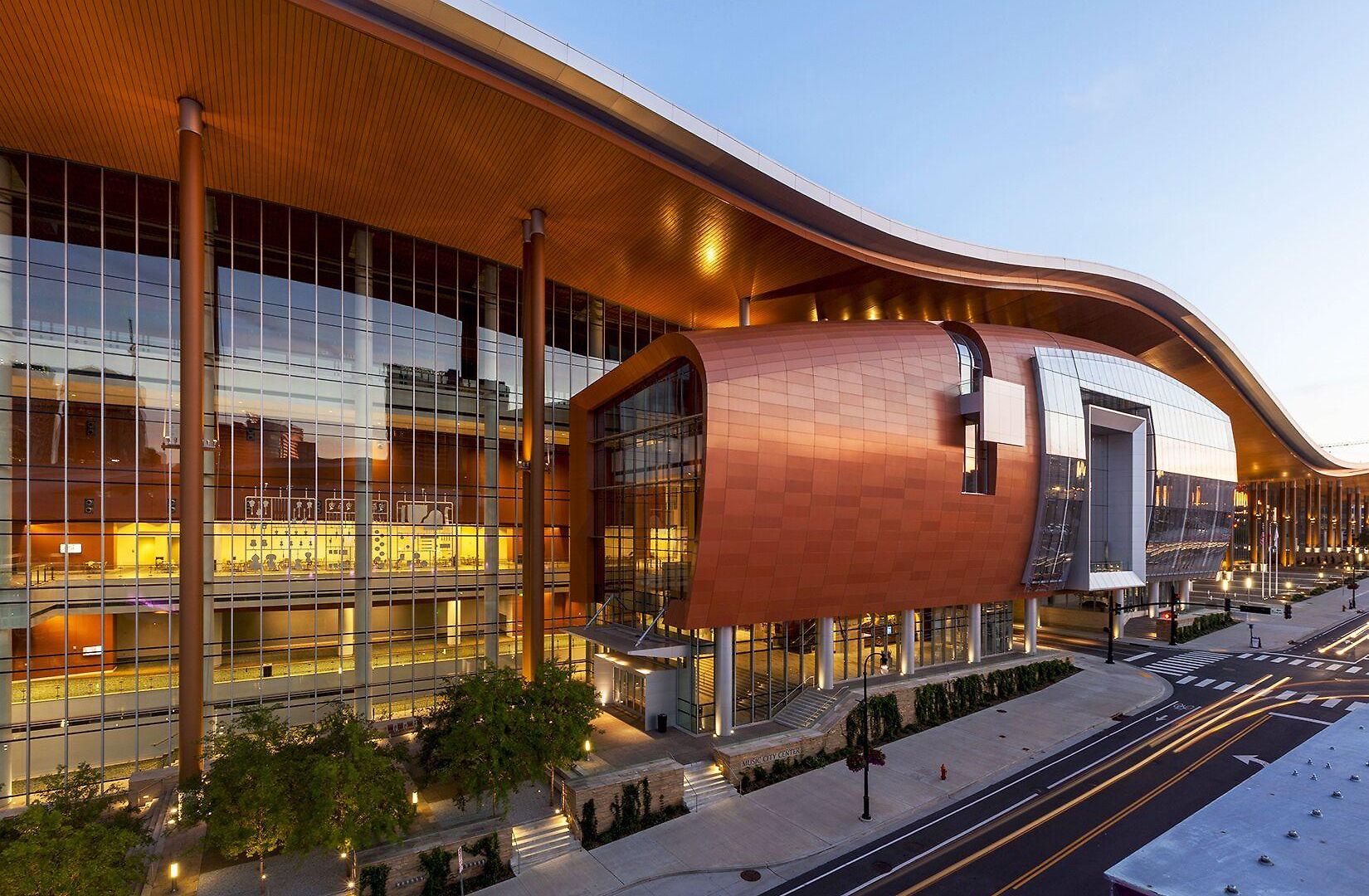 Hotel Express Nashville-downtown - Broadway By Ihg