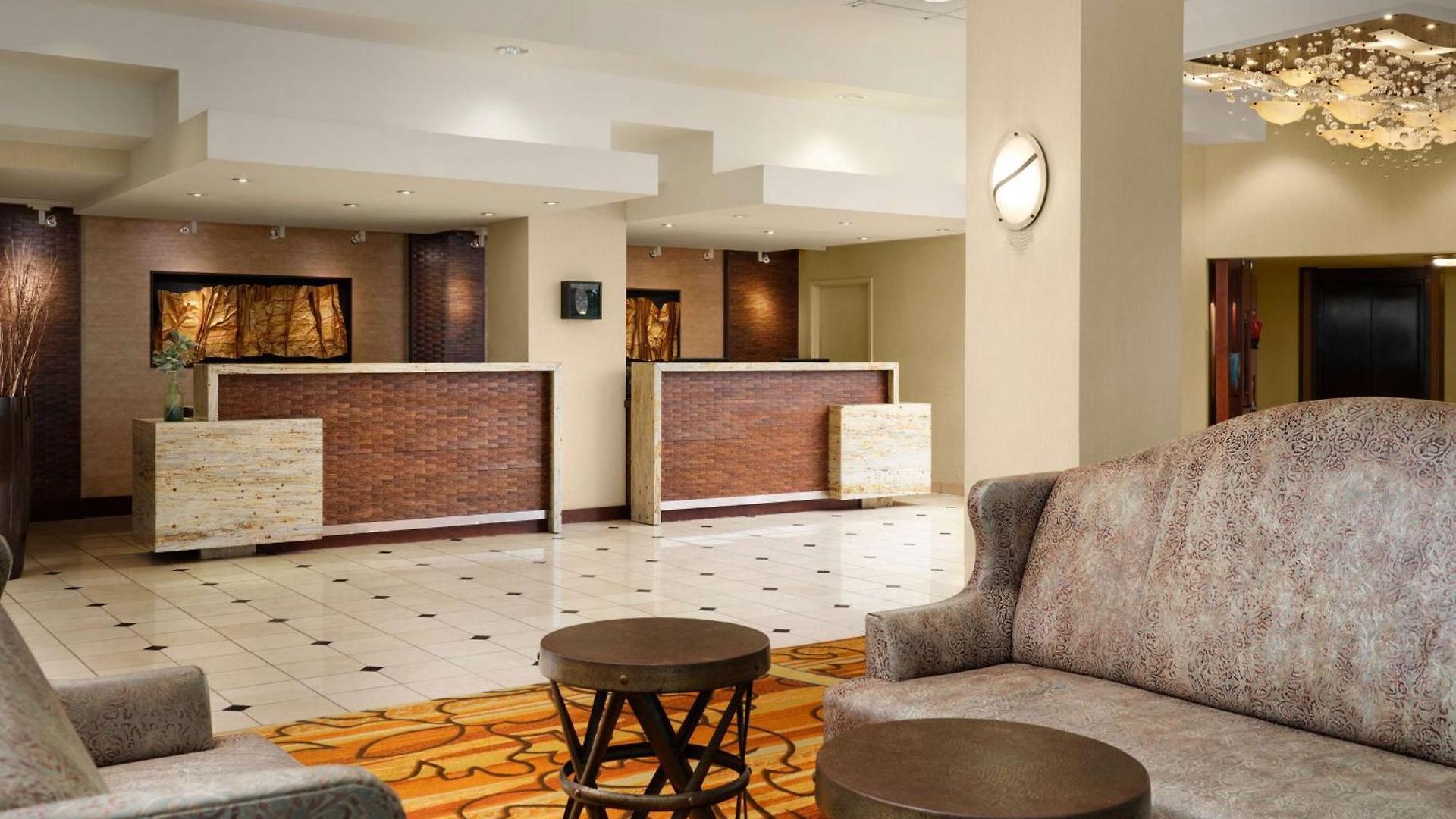 Sonesta Airport Hotel