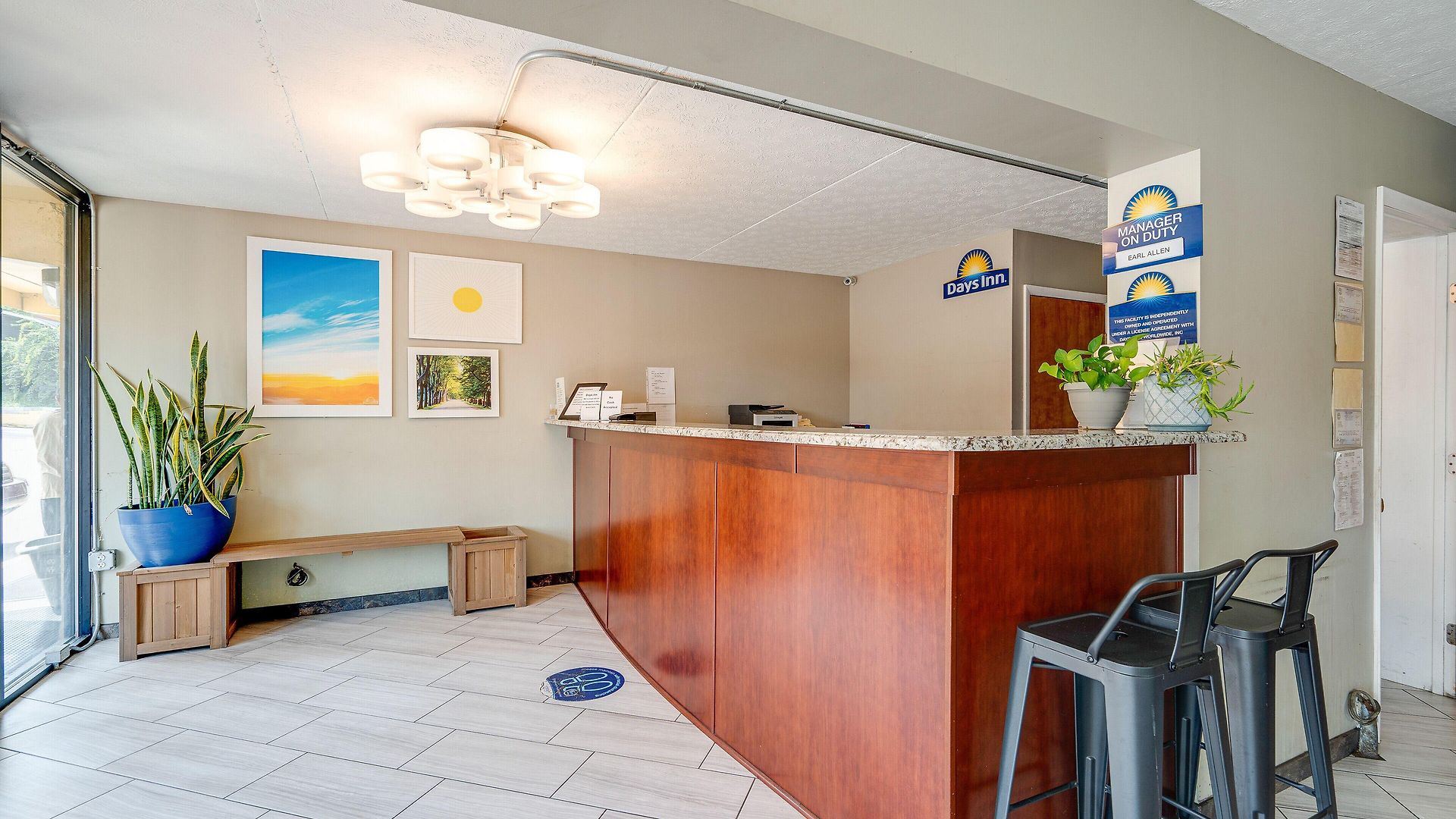 Hotel Days Bna St Thomas W Hosp 2*