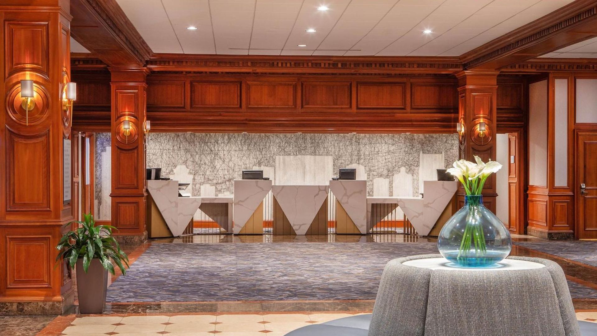 Sheraton Music Airport Hotel