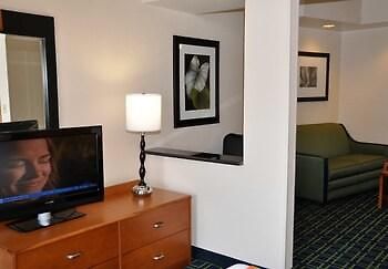 Fairfield & By Marriott At Opryland Nashville