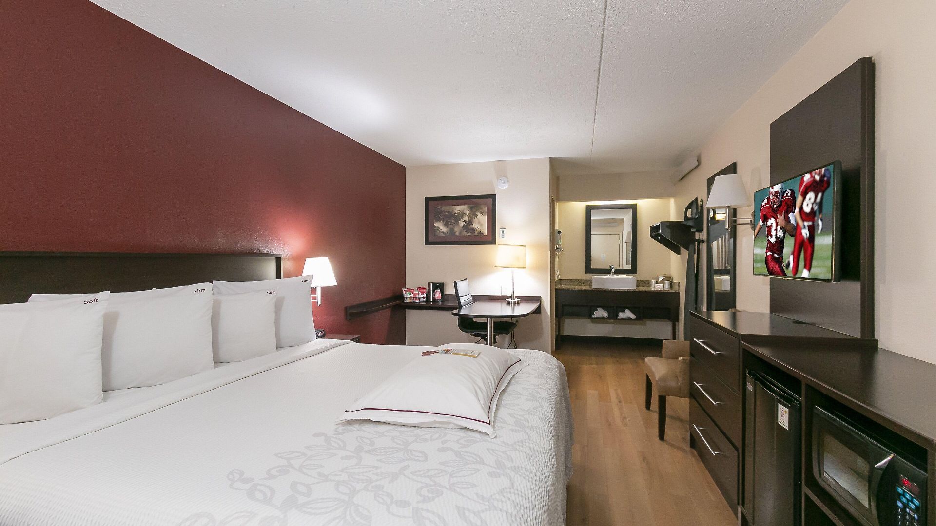 Red Roof South - Fairgrounds Hotel 3*