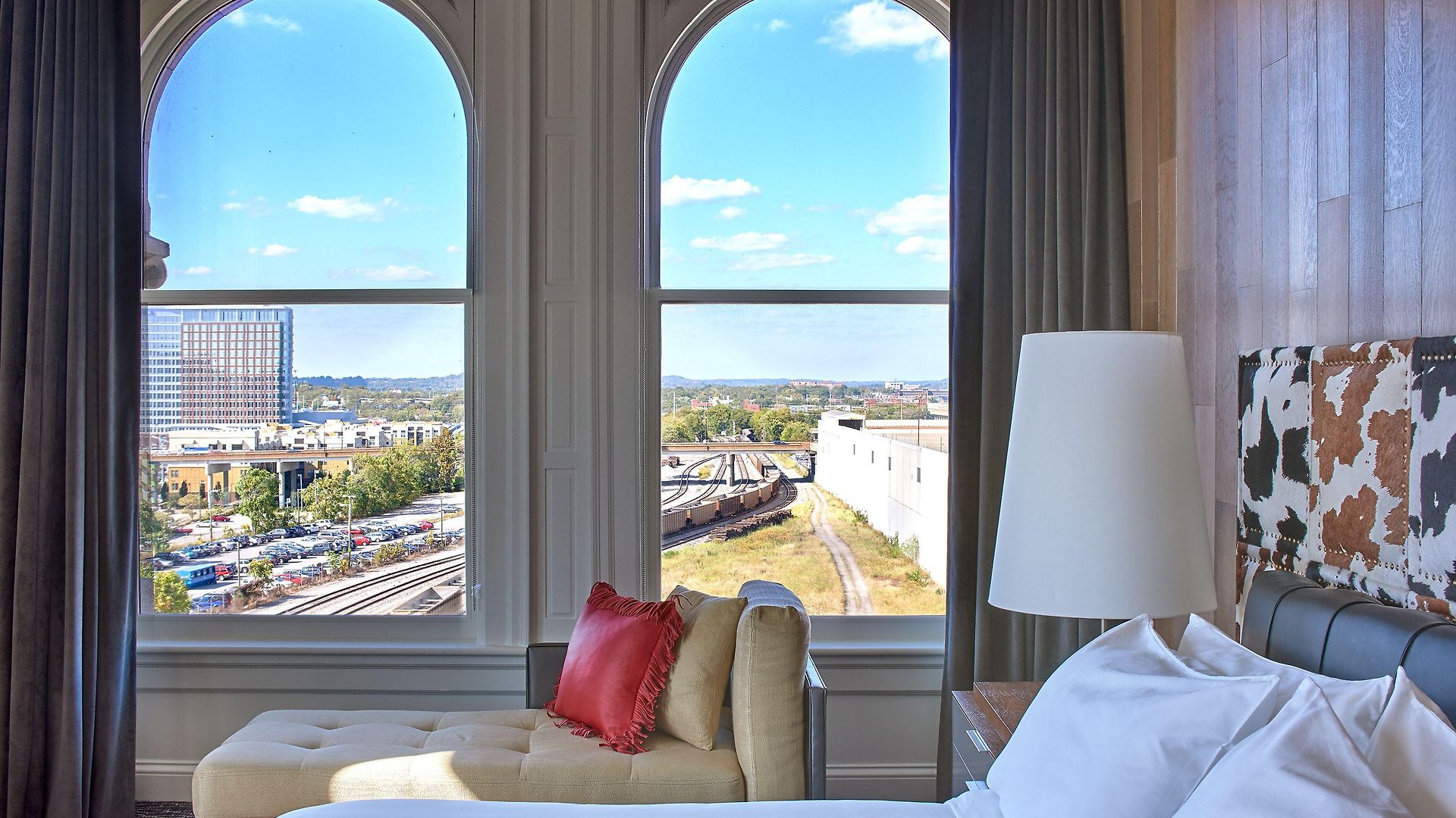 The Union Station Yards, Autograph Collection 4*