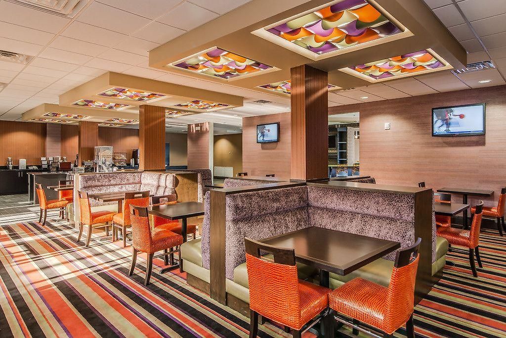 Hotel Downtown - Stadium By Ihg 3*
