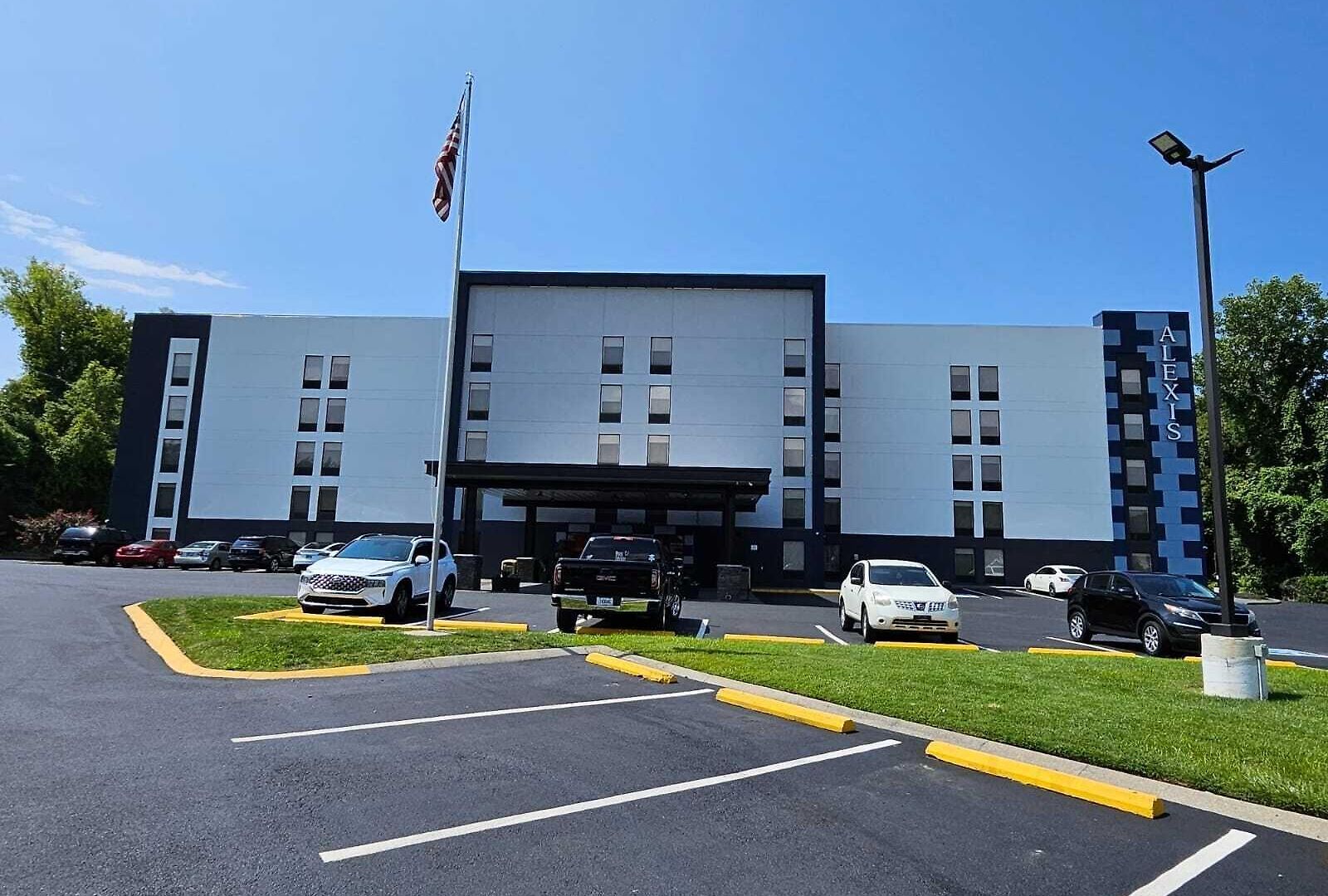 Hotel Alexis And 3*