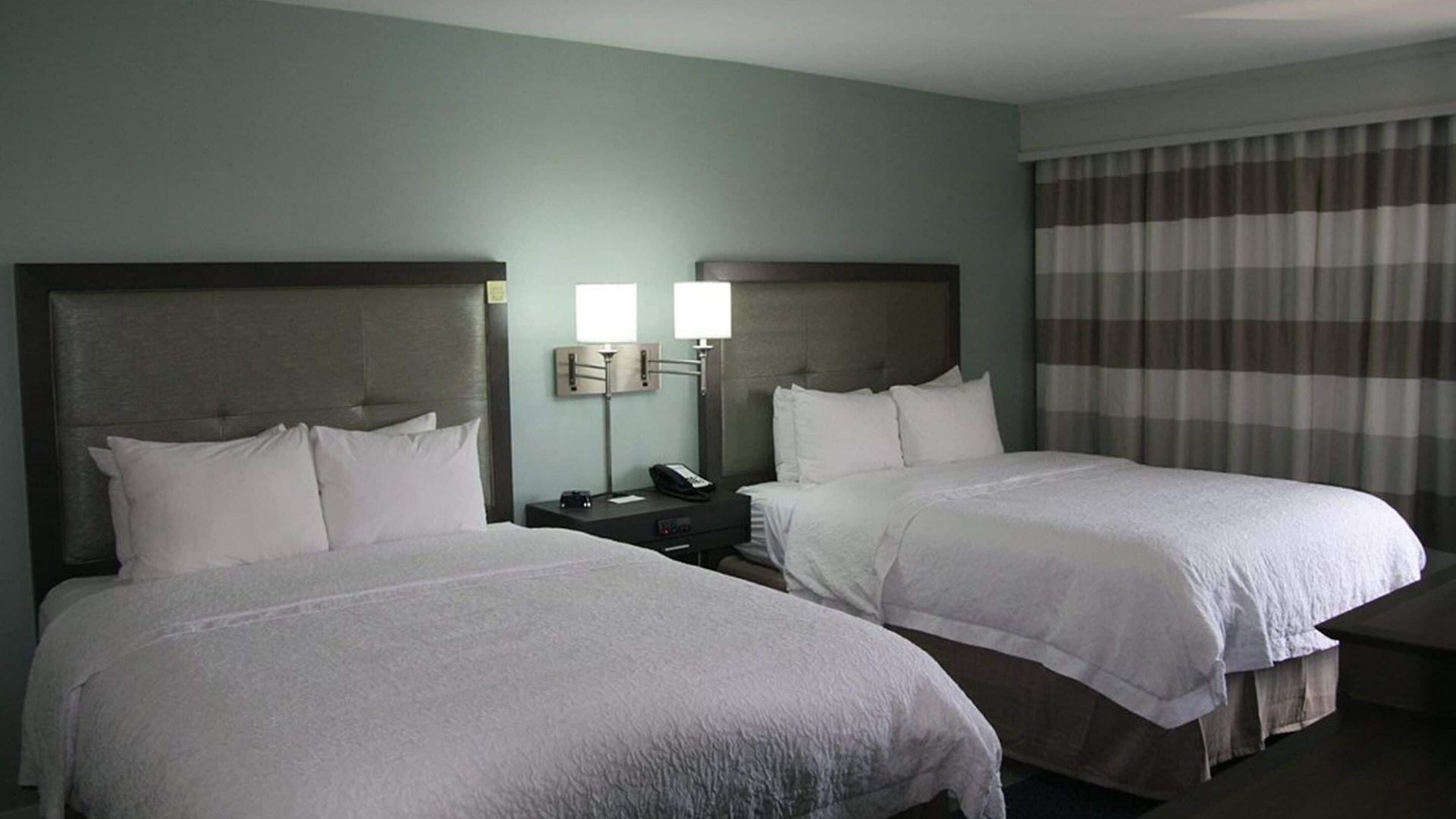 Hampton & Nashville-airport Hotel