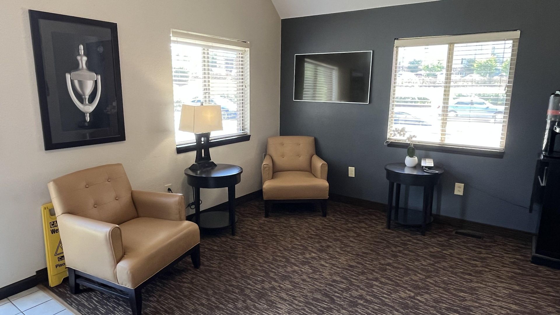 Homestay Suites Hotel