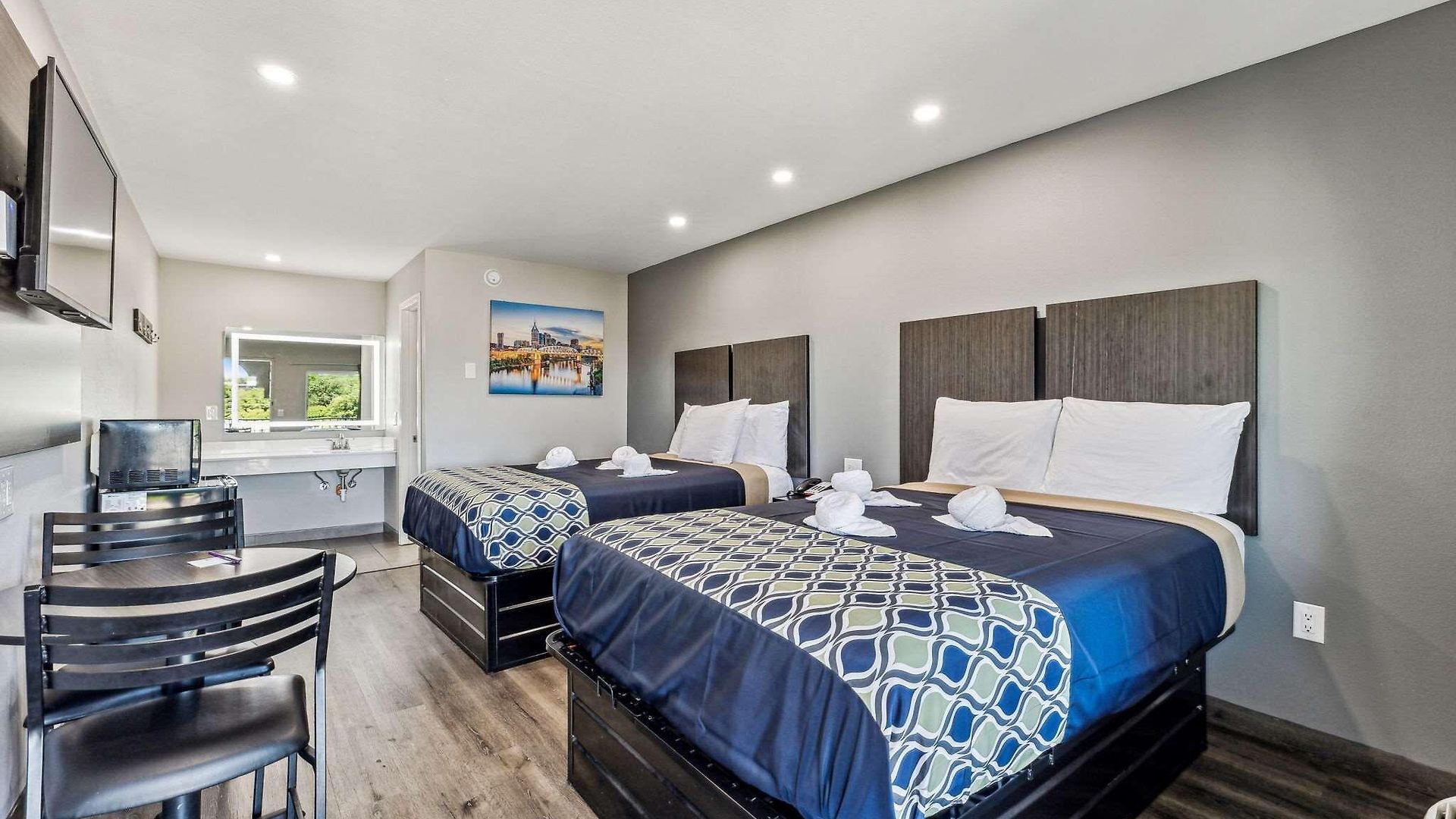Hotel Knights Antioch