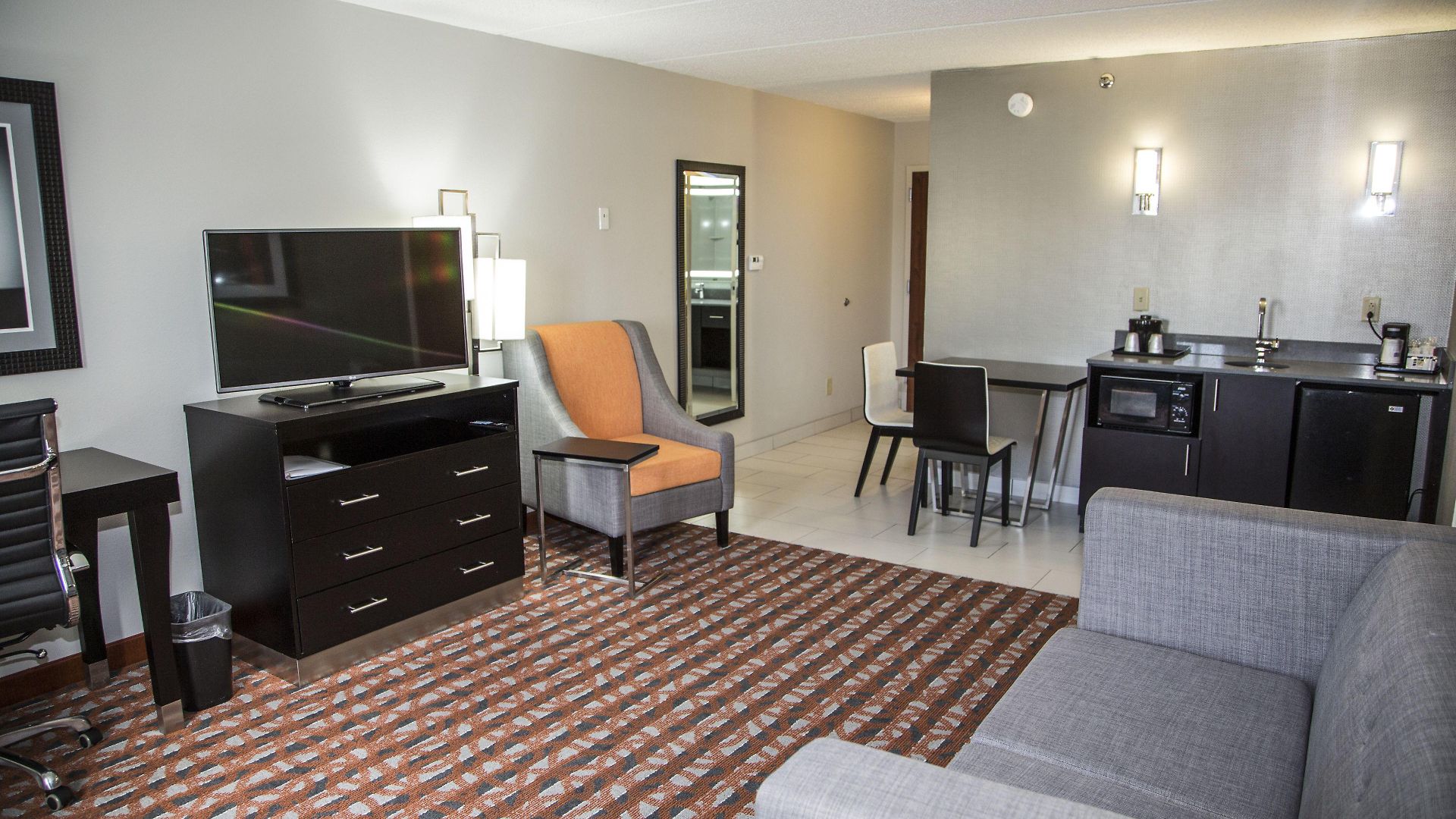 Hotel Express & Southeast - Antioch By Ihg 3*