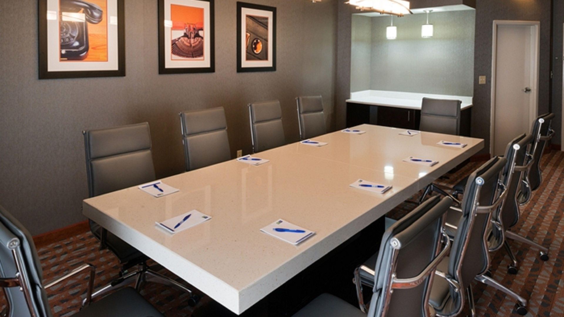 Express & Southeast - Antioch By Ihg Hotel Nashville