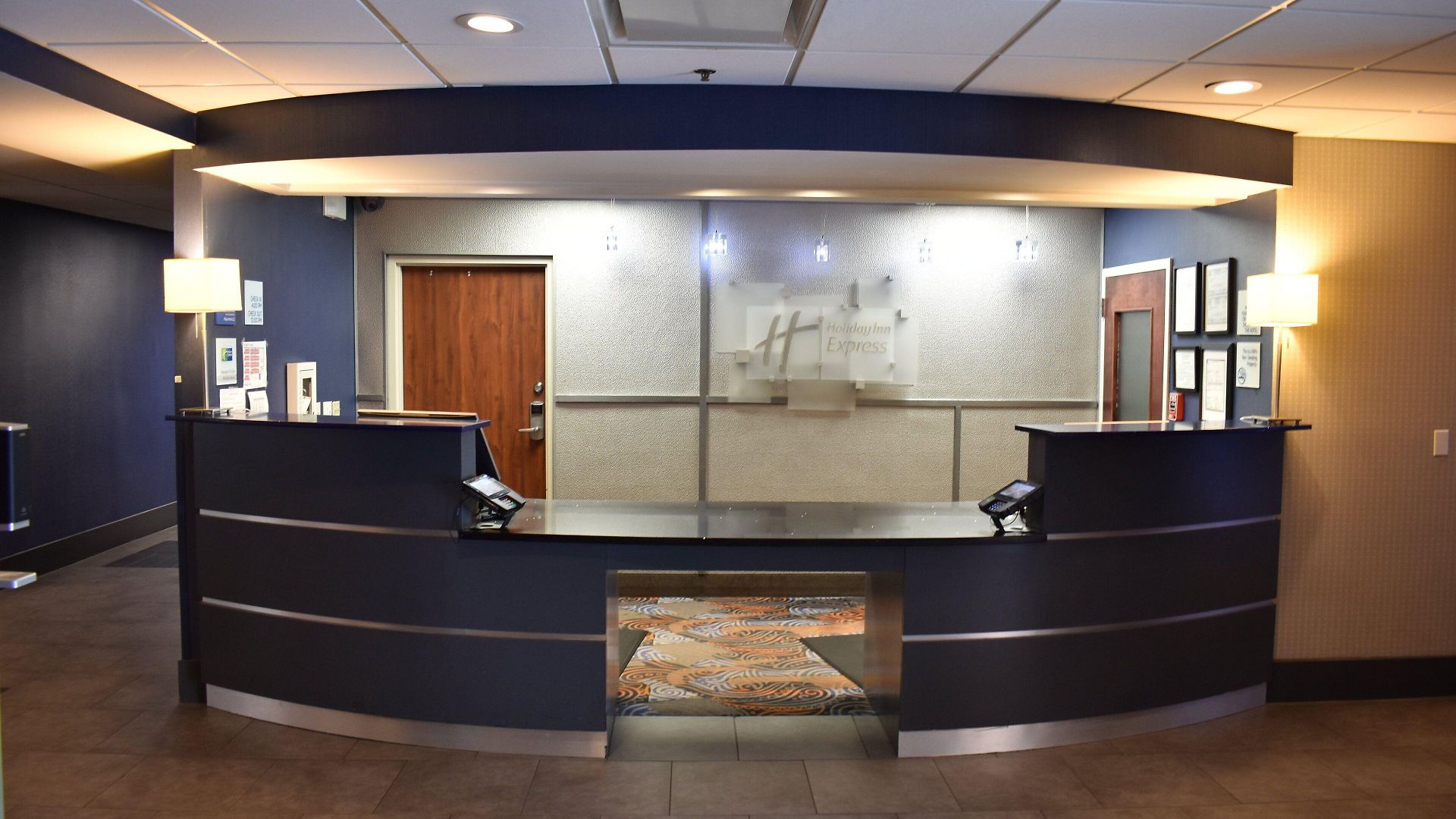 Express & Southeast - Antioch By Ihg