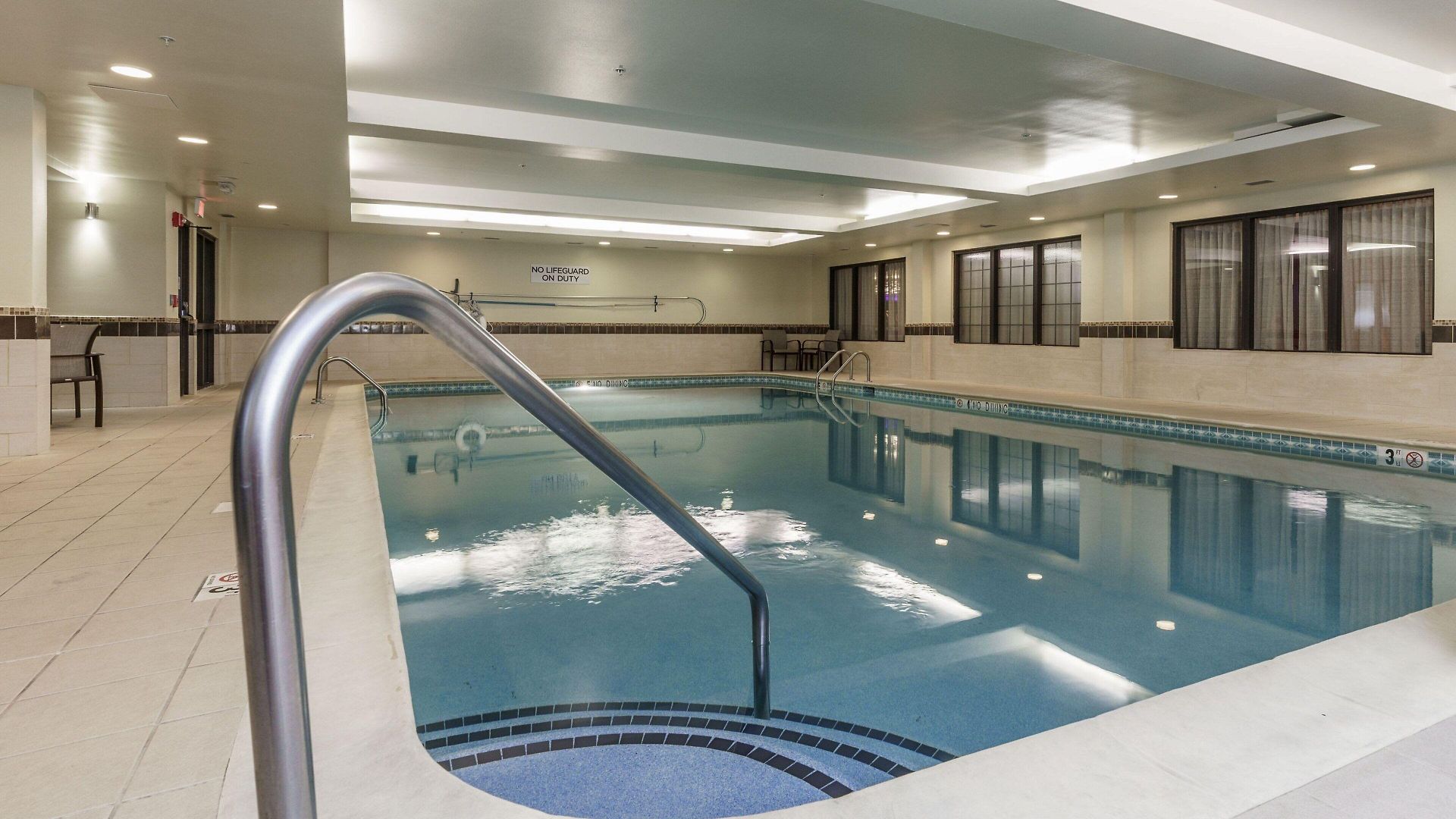 Courtyard By Marriott At Opryland Hotel 3*