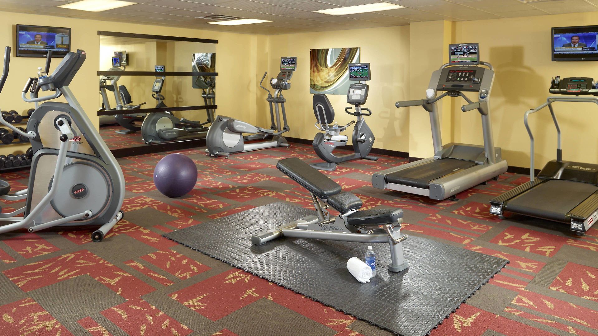 Courtyard By Marriott Downtown