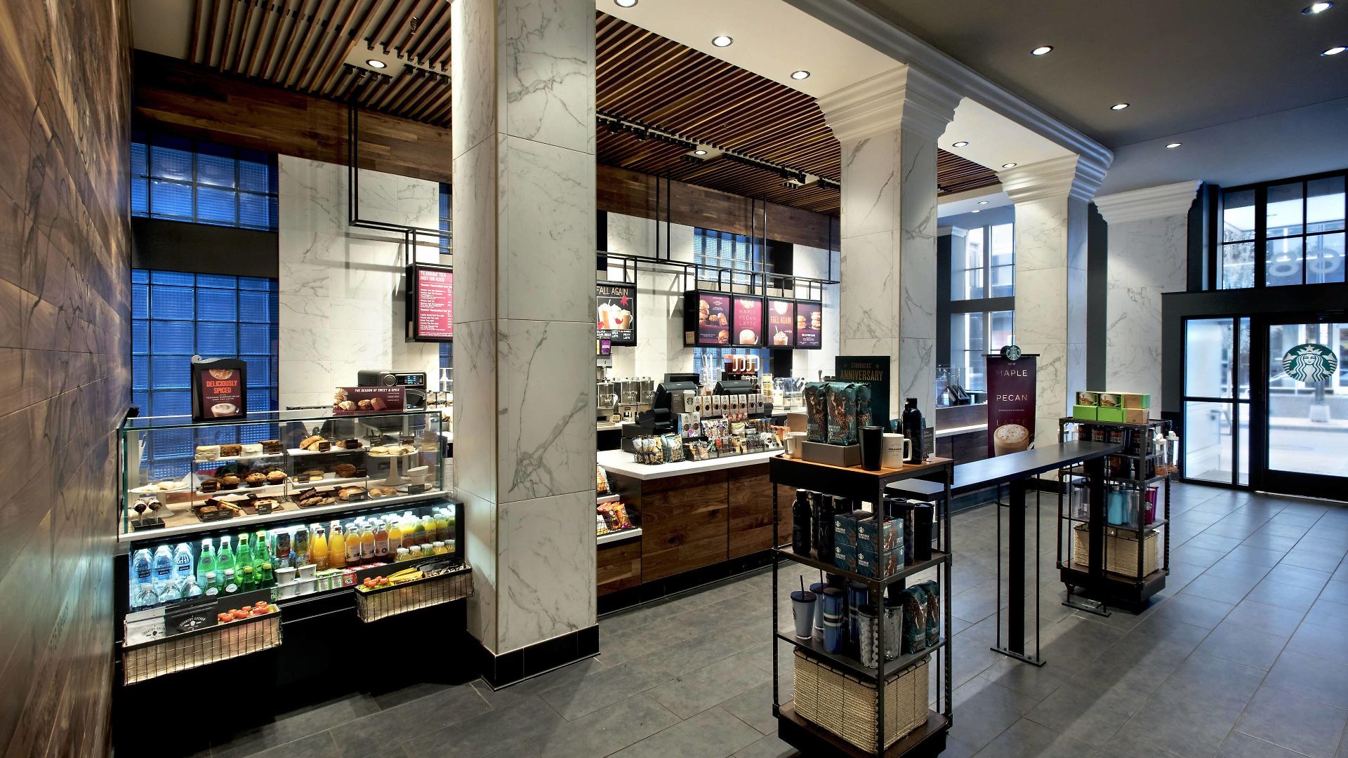 Courtyard By Marriott Downtown 3*