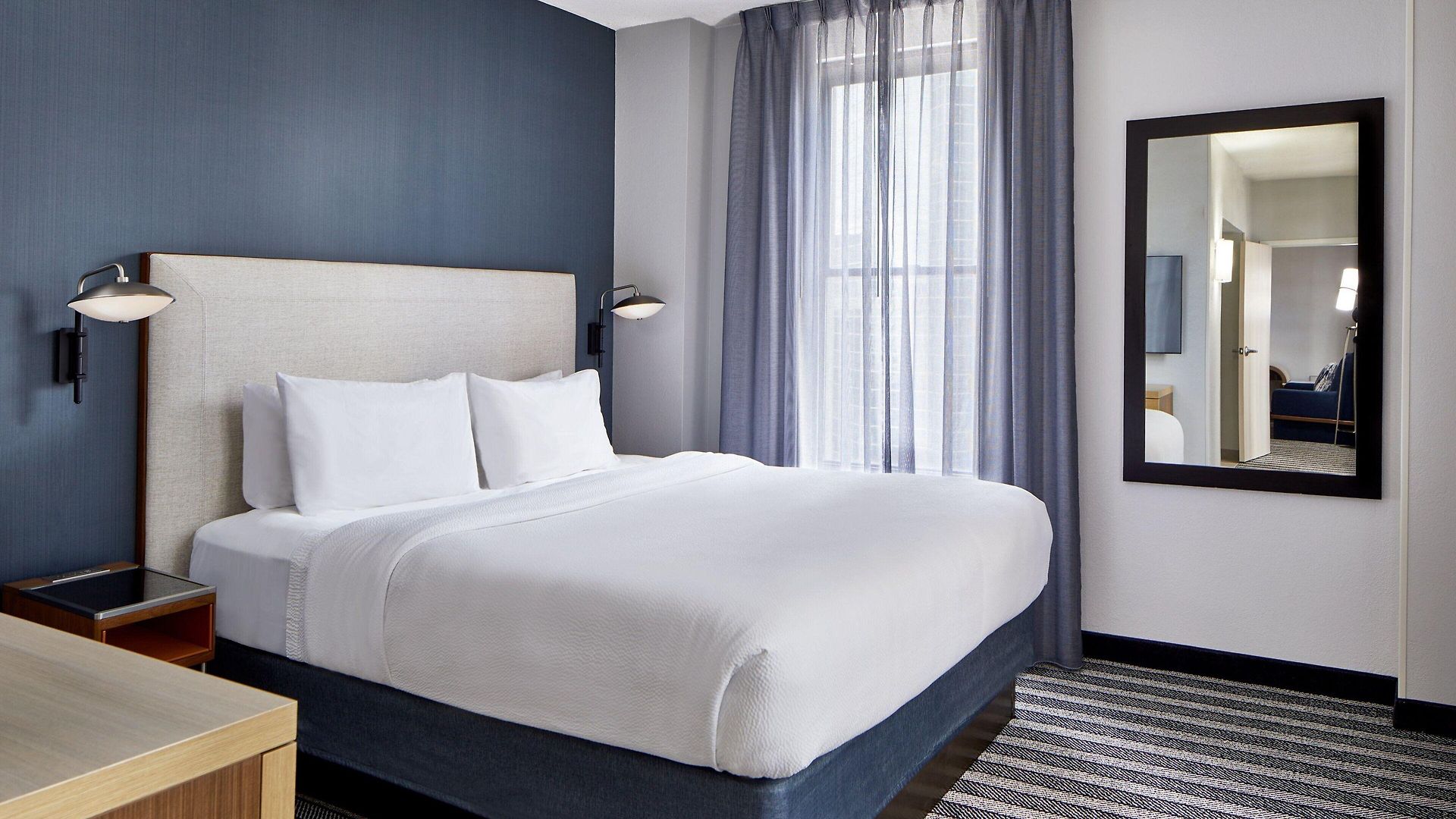 Hotel Courtyard By Marriott Downtown 3*