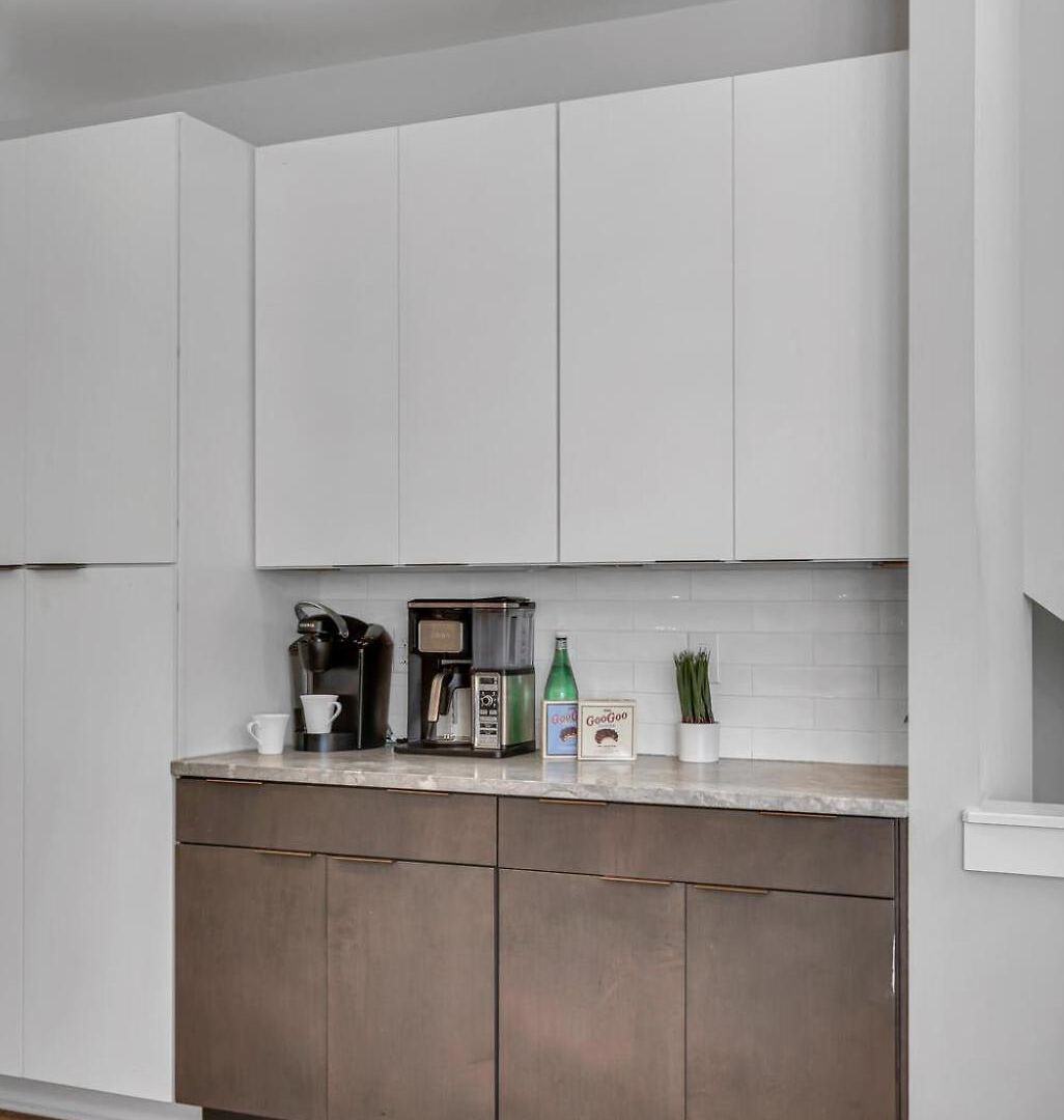 Spacious Close To Belmont Rooftop Nashville