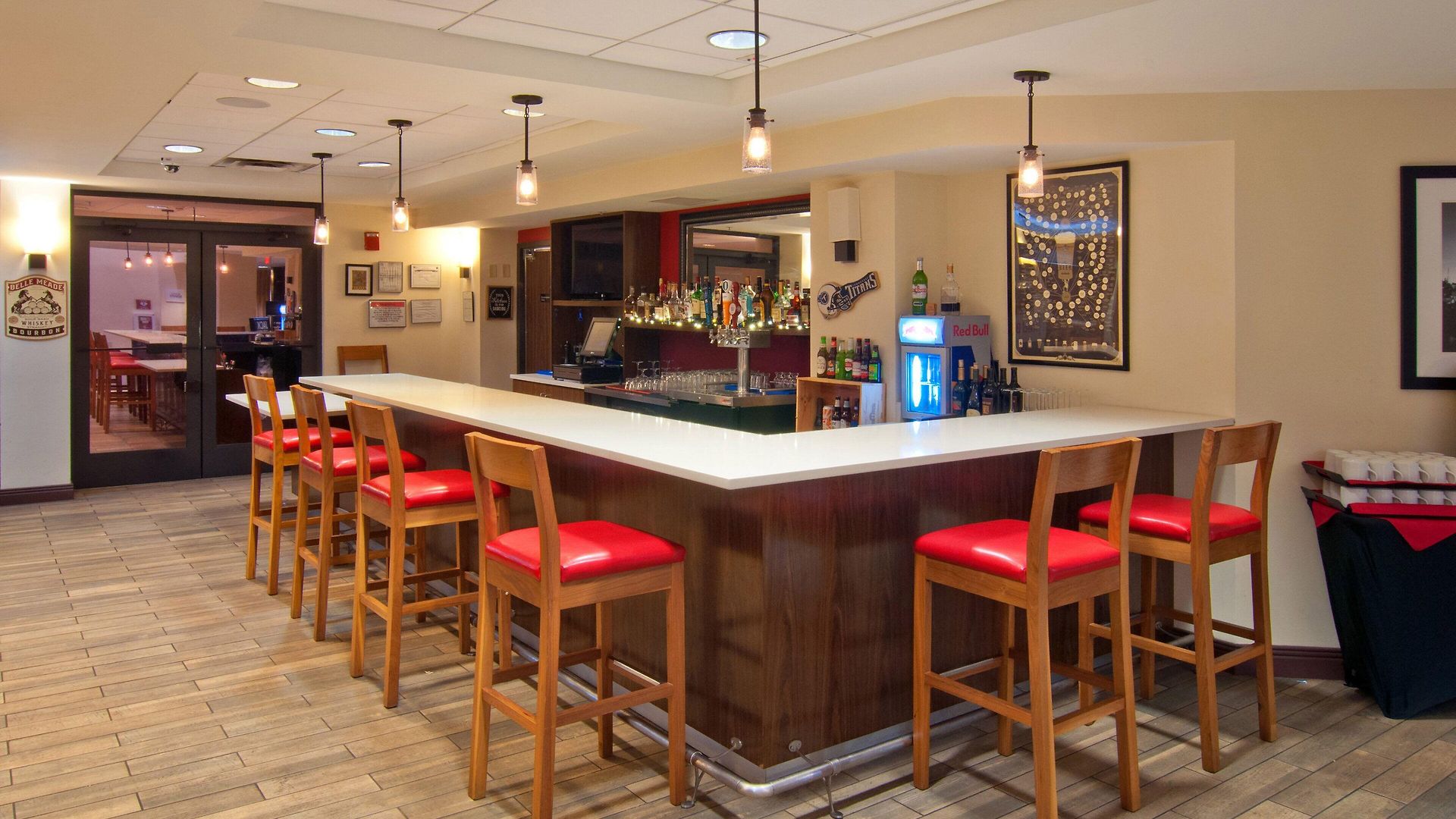 Four Points By Sheraton Airport Hotel Nashville