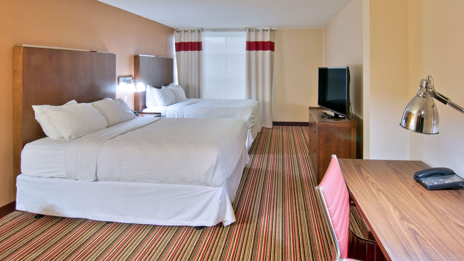 Hotel Four Points By Sheraton Airport
