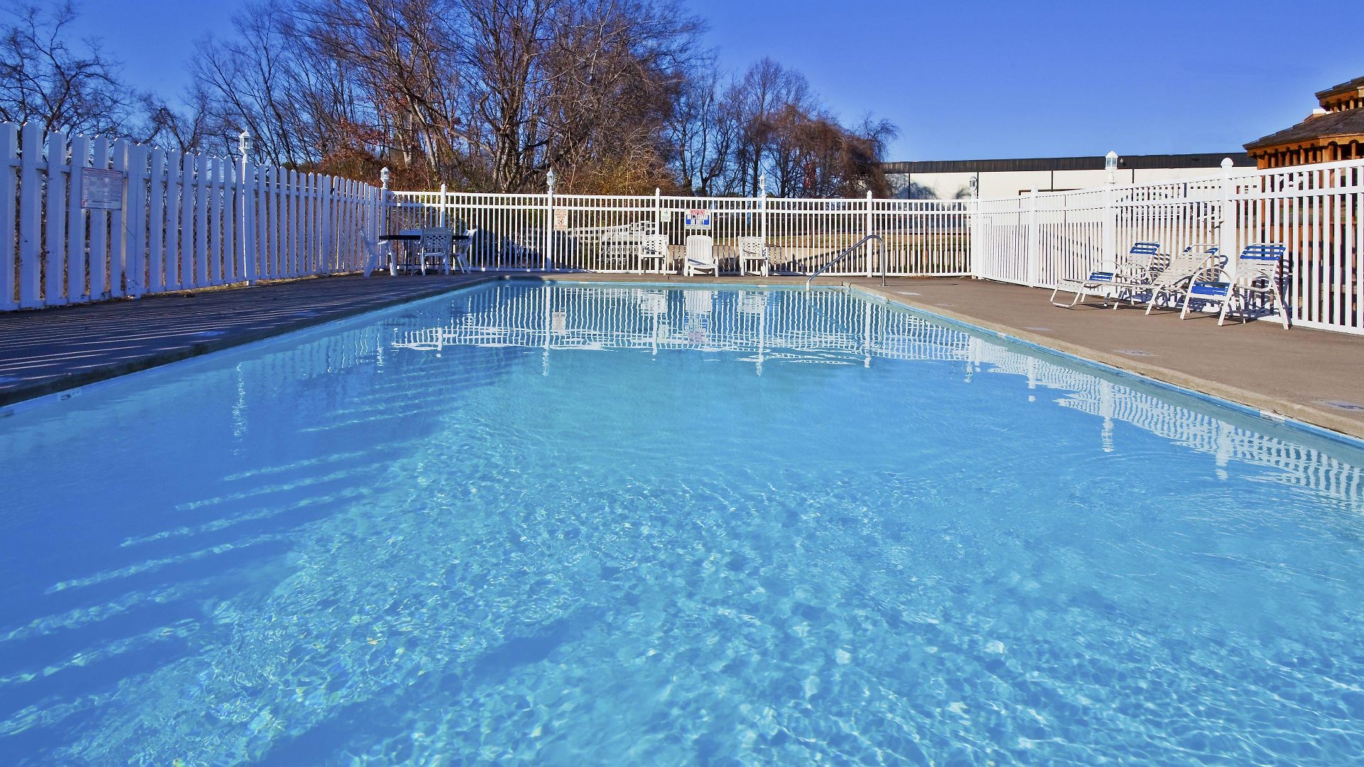 Hotel Express & Nashville-i-40 & I-24