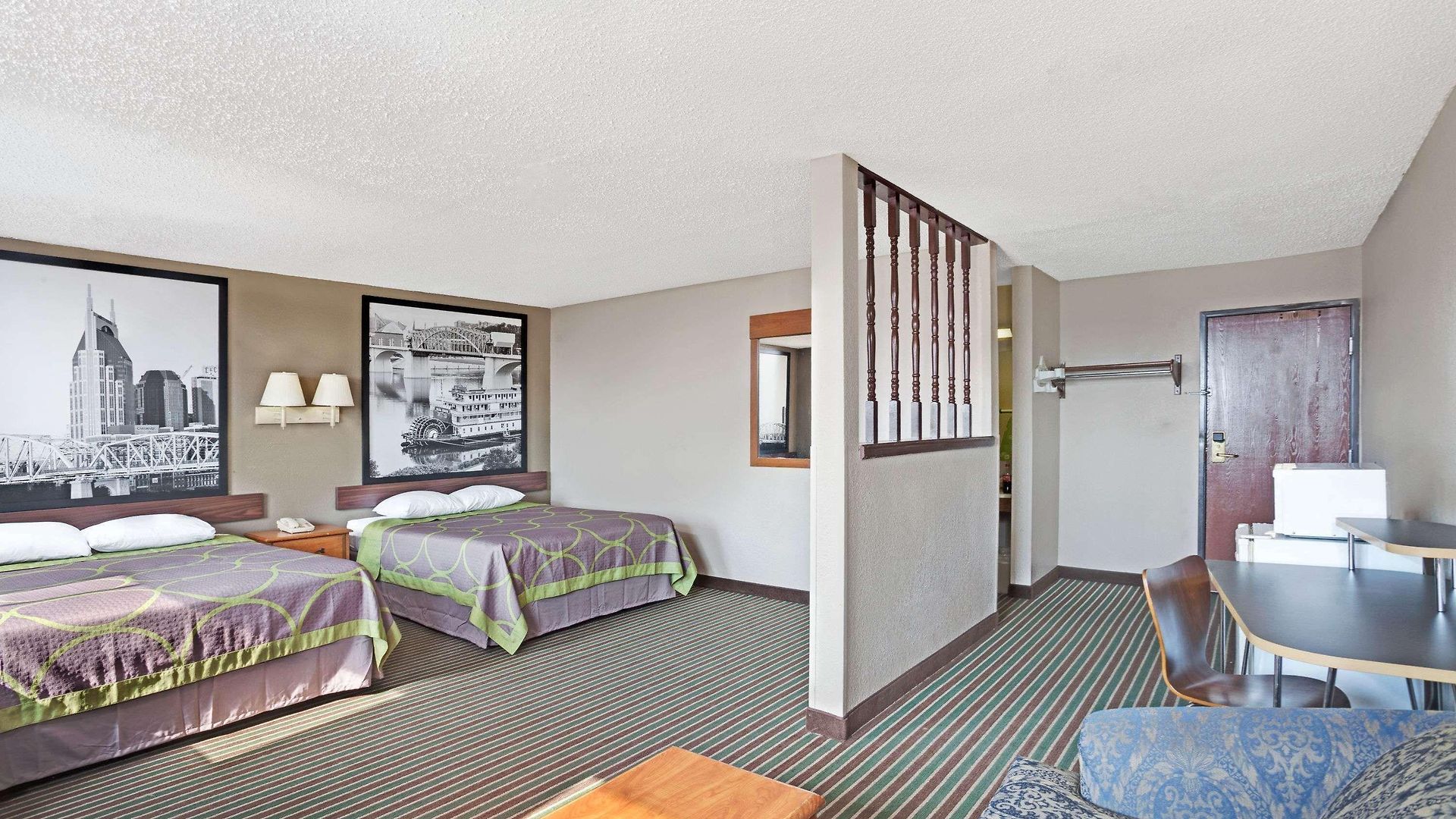 Super 8 By Wyndham Nashville/ Dntn/ Opryland Area Nashville