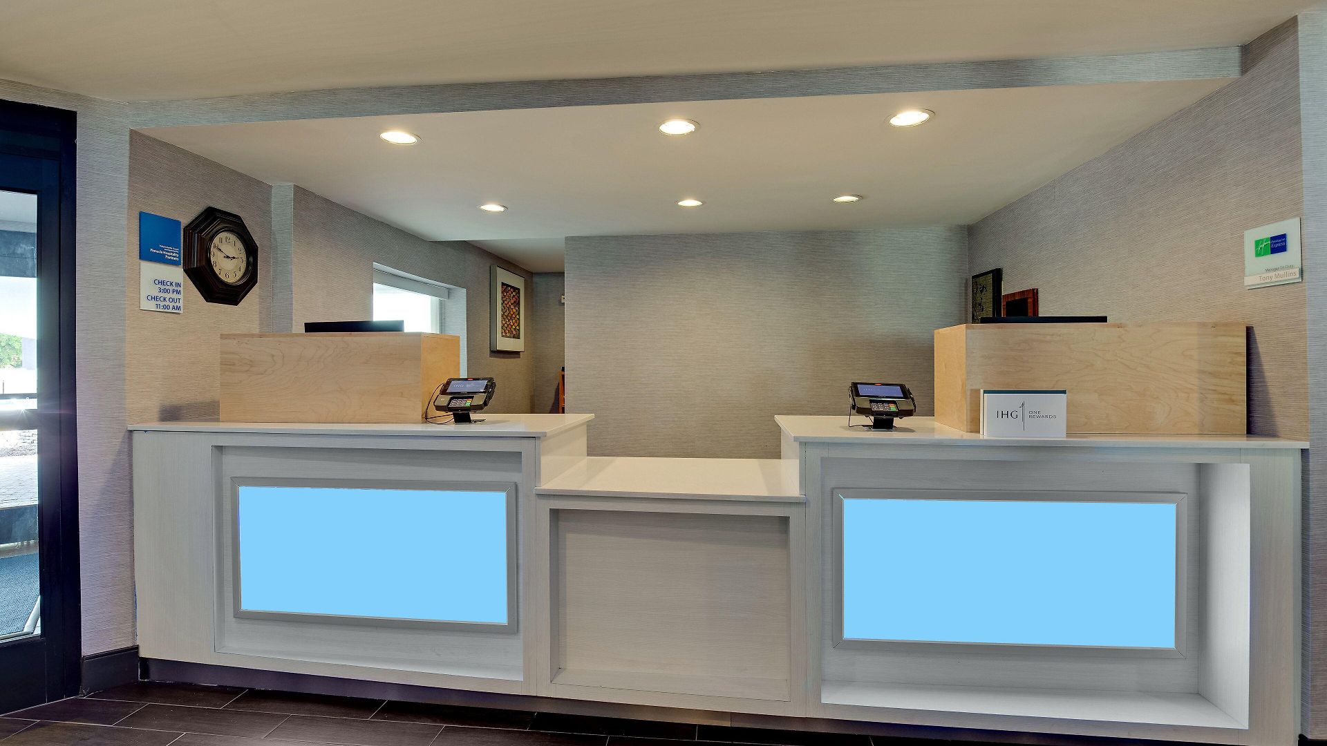 Express W-i40 By Ihg Hotel 3*