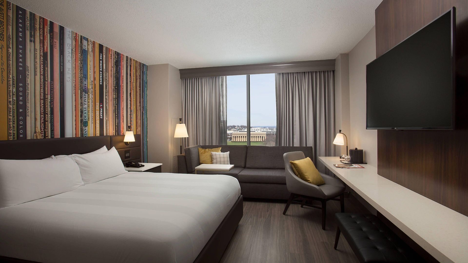 Hotel Marriott At Vanderbilt 4*