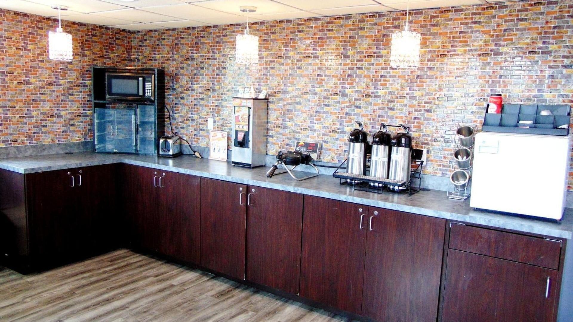 Hotel Somatel Airport 2*