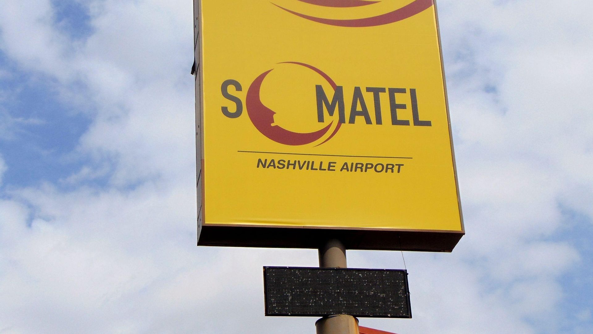 Hotel Somatel Airport