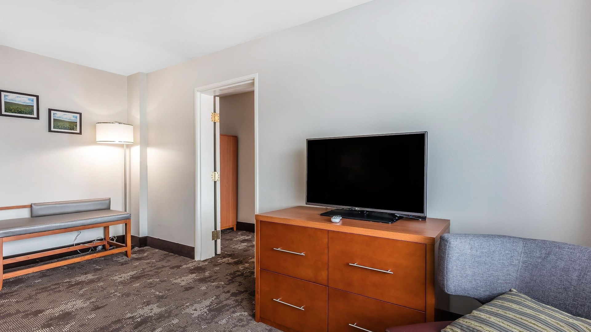 Comfort & Near Tanger Outlets I-24 Antioch Hotel Nashville