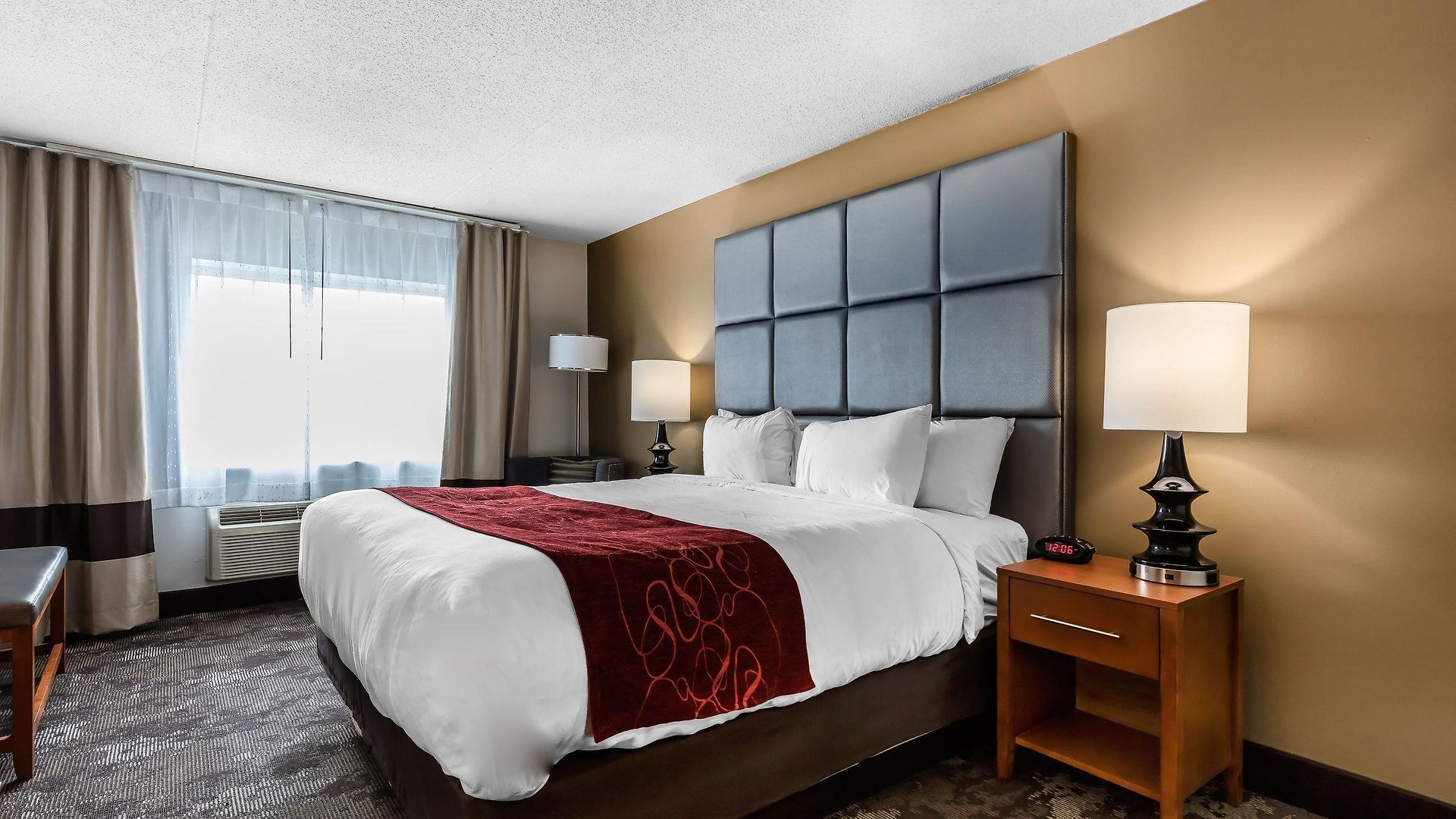 Comfort & Near Tanger Outlets I-24 Antioch 4*