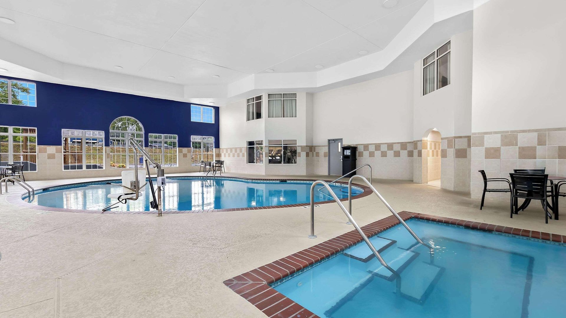 Comfort & Near Tanger Outlets I-24 Antioch Hotel Nashville