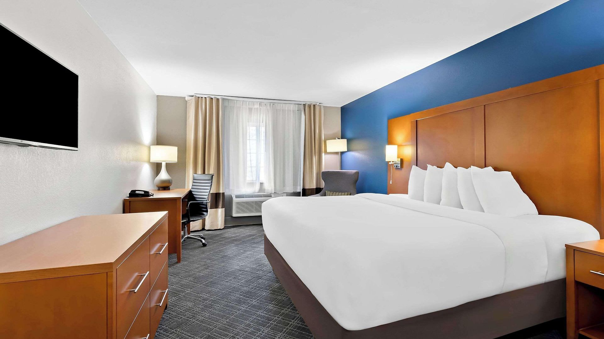 Comfort & Near Tanger Outlets I-24 Antioch 4* Nashville