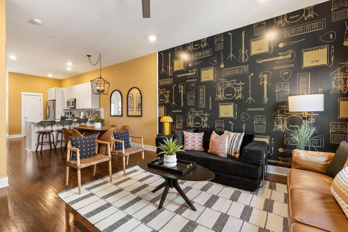 Private Rooftop Near Vanderbilt Only 2 Miles From Downtown Nashville