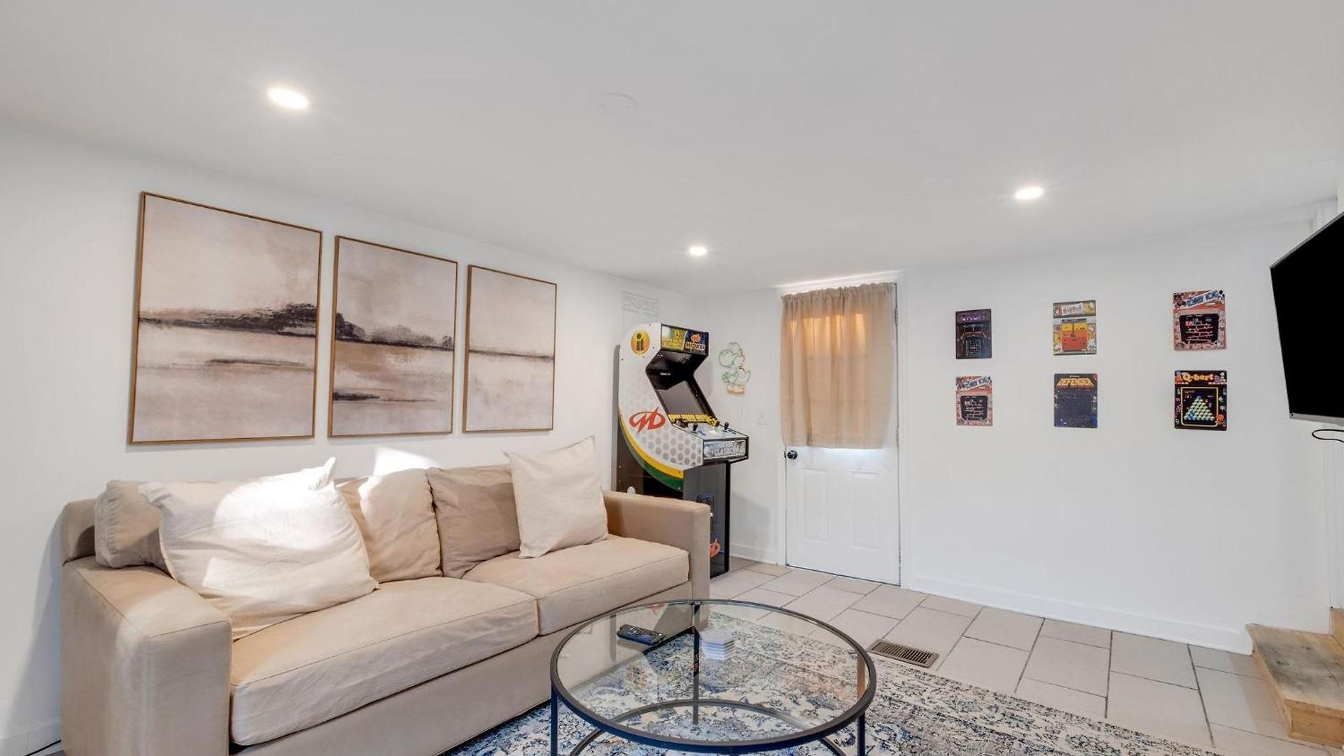 Holiday home Stylish Getaway With Free Parking *