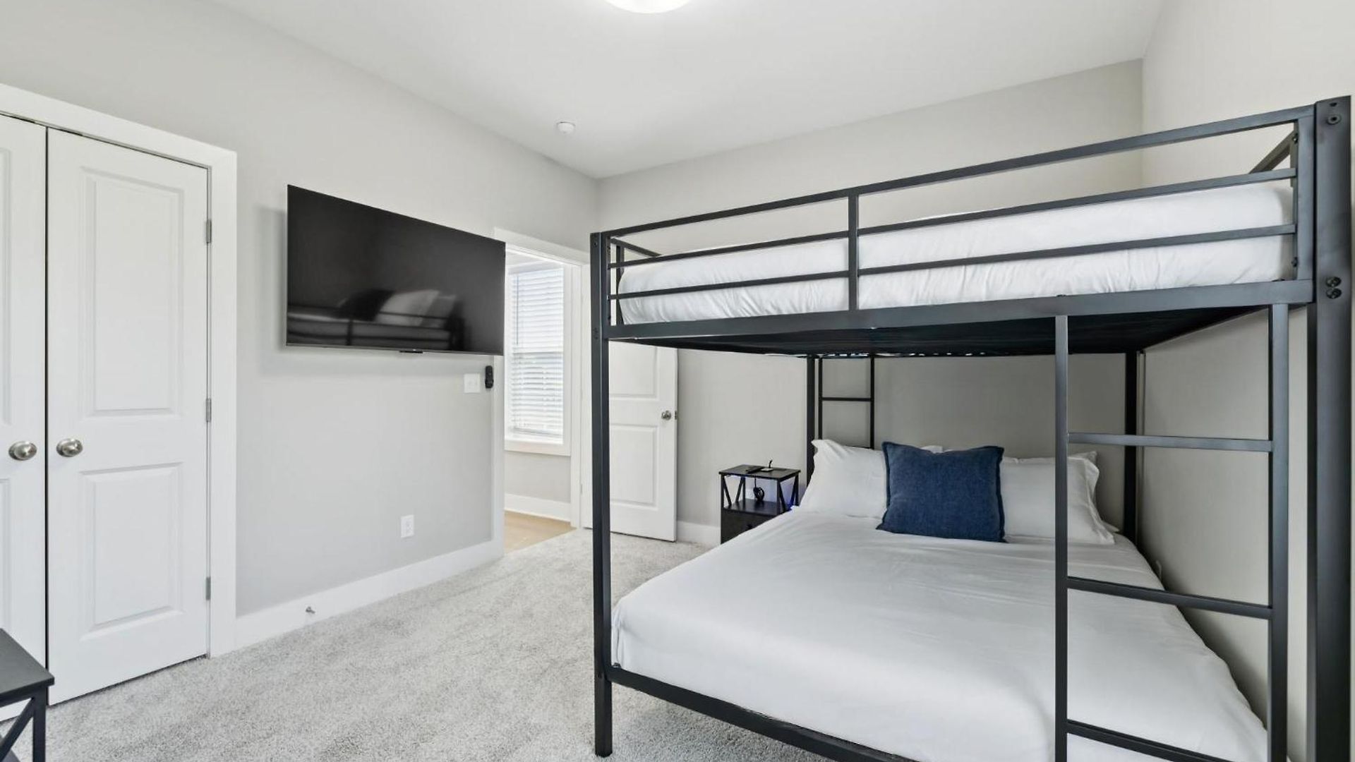 Holiday home Friends In Skyline Places, 10 Min To Broadway, Perfect For Groups *