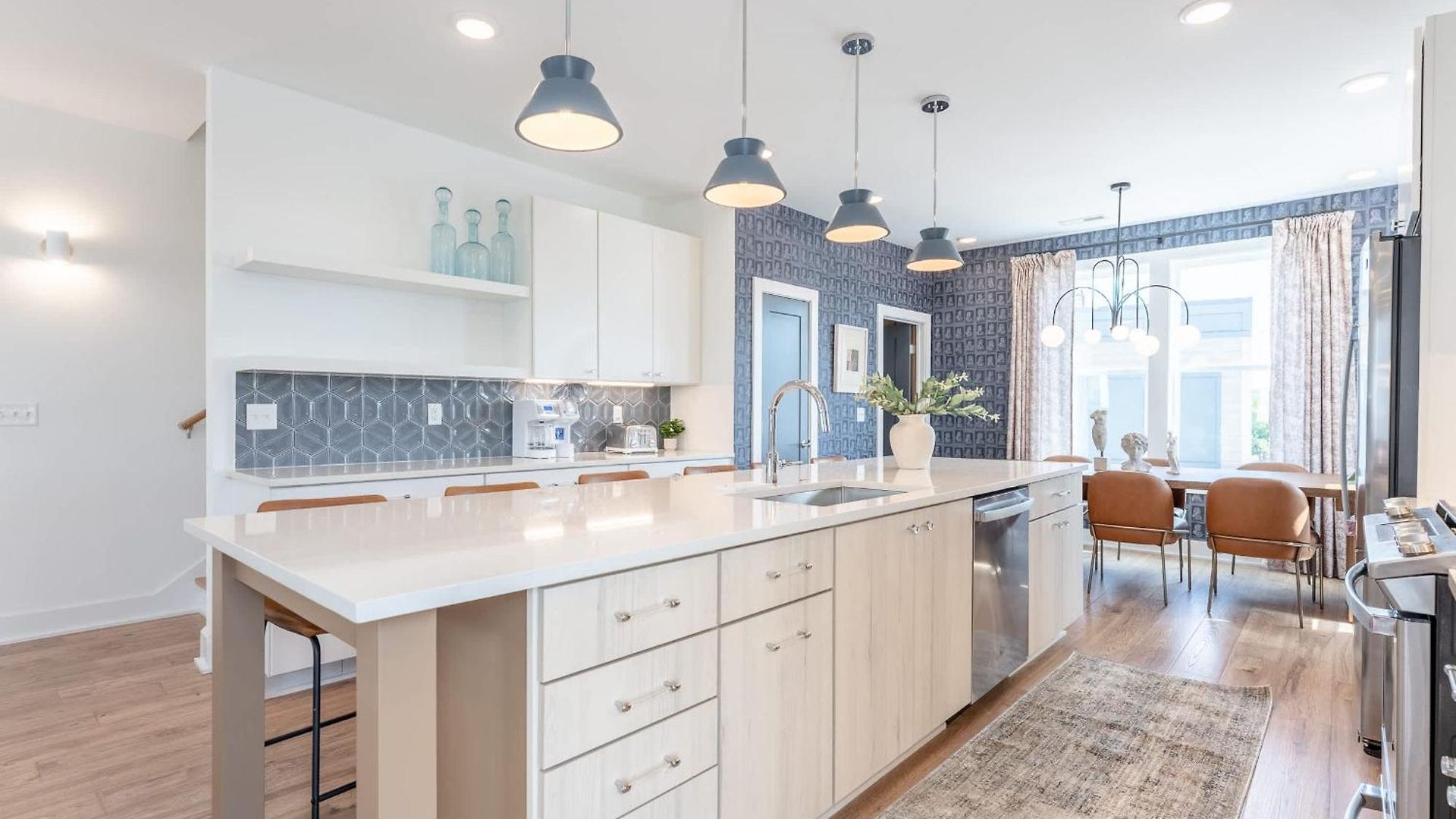 Luxe Group With Hot Tub & Rooftop Lounge Holiday home Nashville