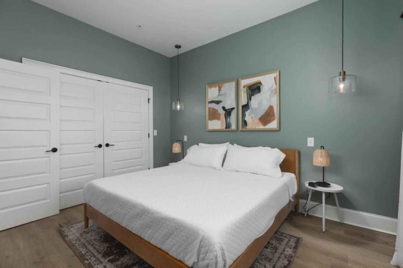 Sleeps 32 Only 10 Minutes To Broadway 4 Side By Side Holiday home Nashville