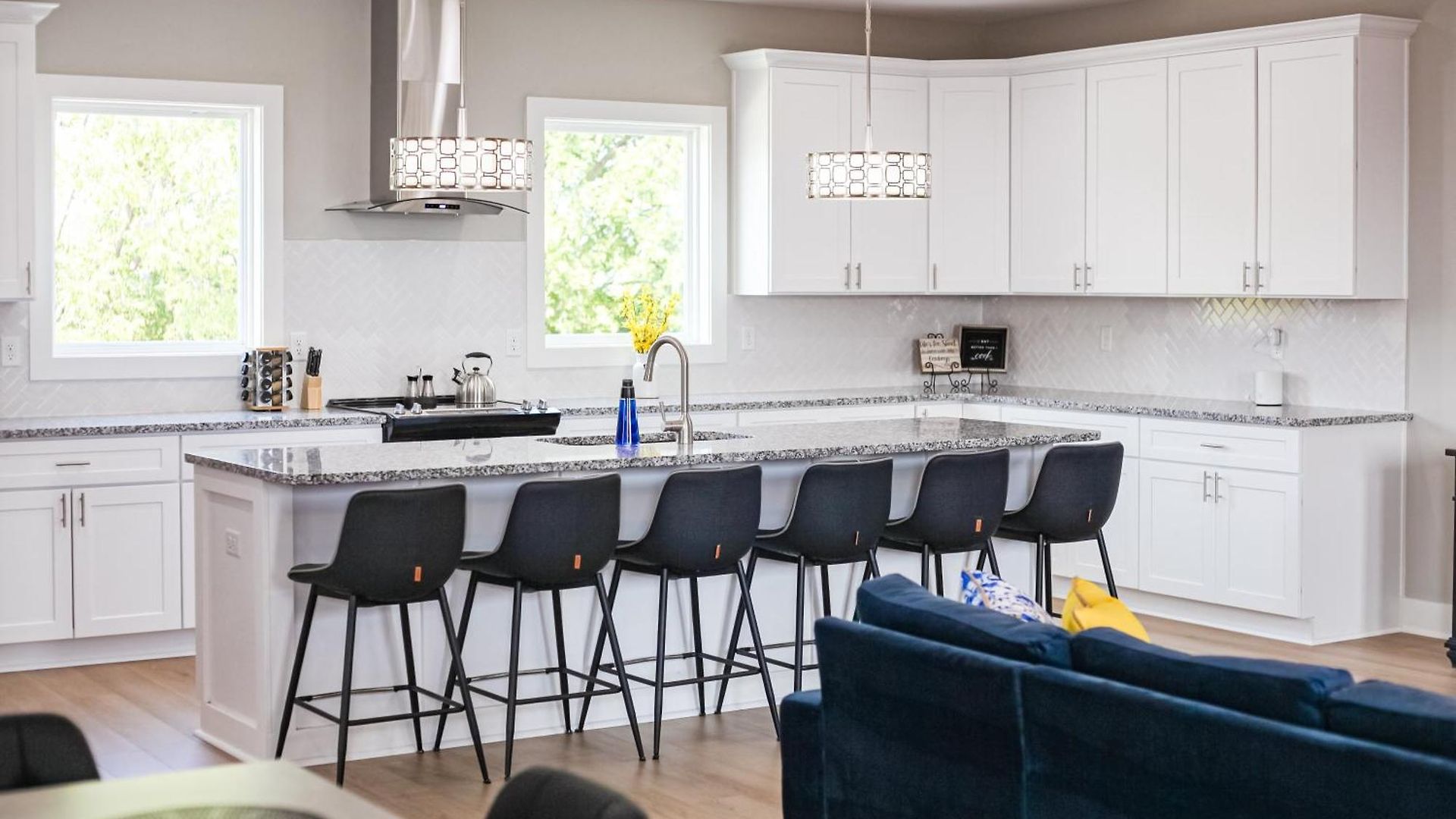Friends In Skyline Places, 10 Min To Broadway, Perfect For Groups Holiday home Nashville