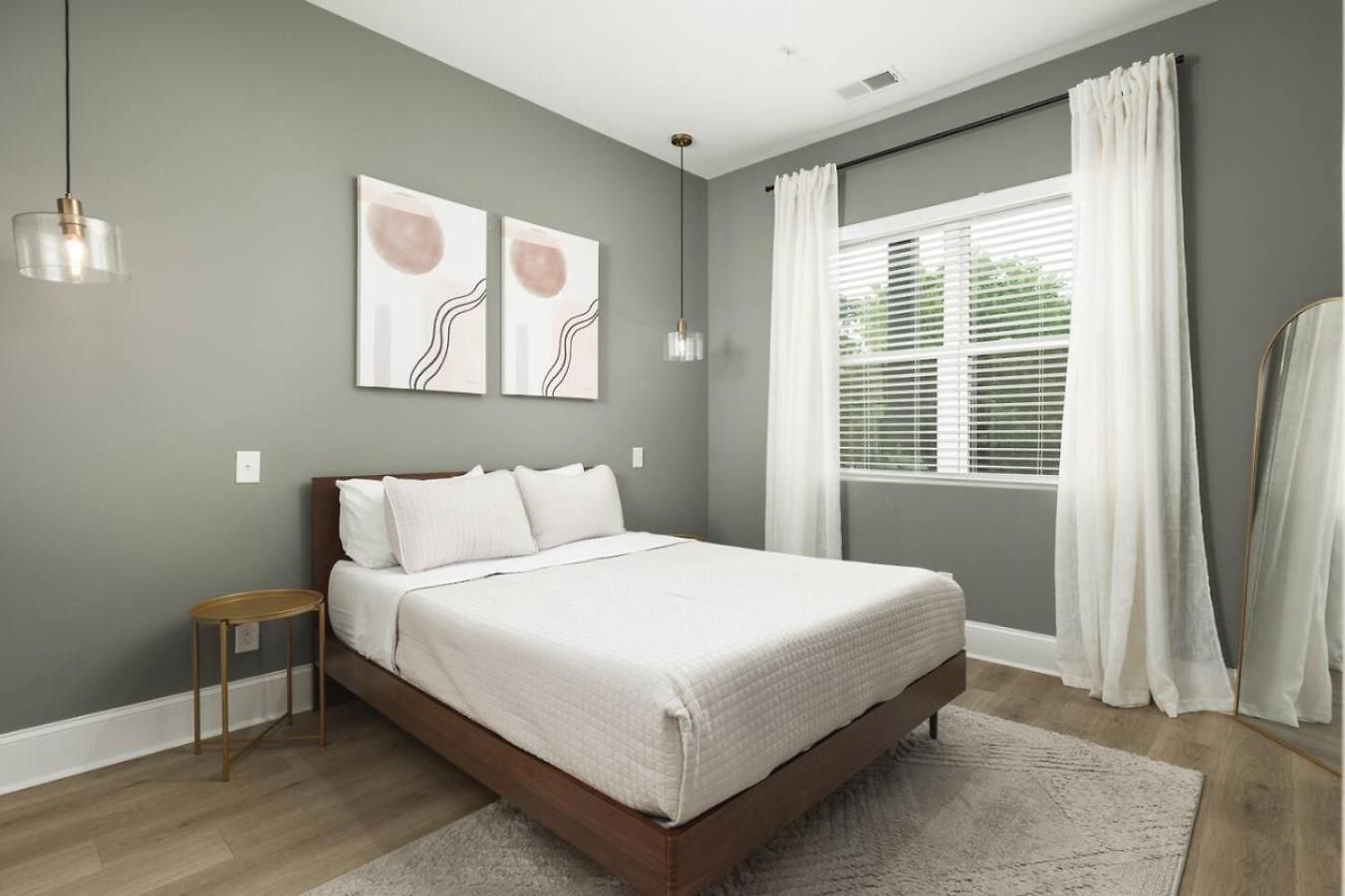 Sleeps 20 Three Side By Side 10 Minutes To Broadway