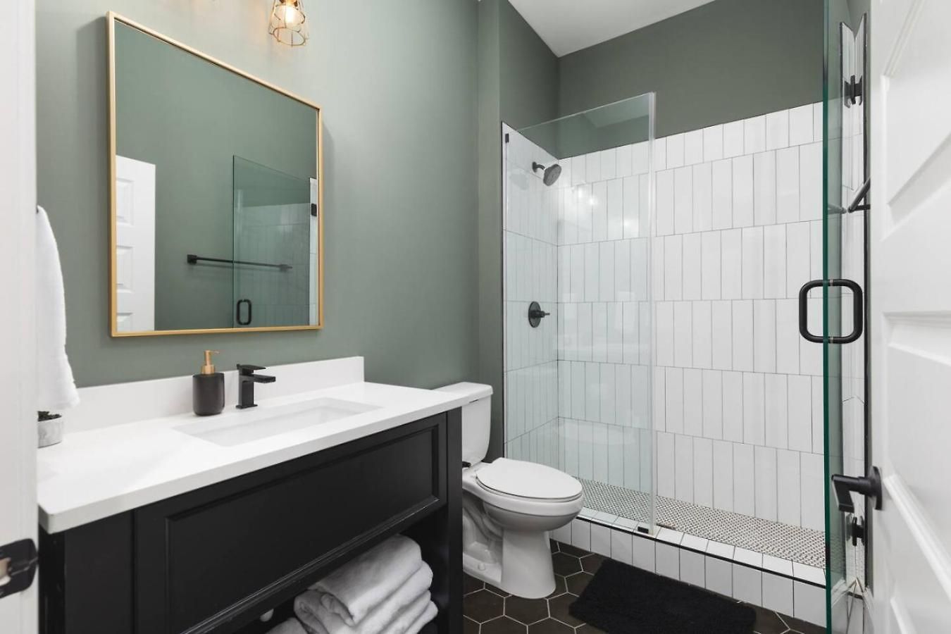 Sleeps 20 Three Side By Side 10 Minutes To Broadway Nashville