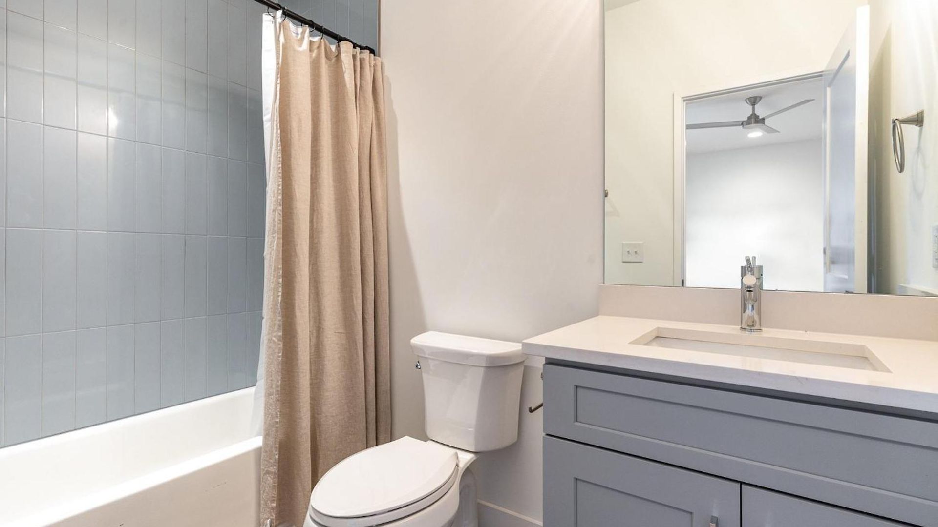 - 405 Marshall St #3 Holiday home Nashville