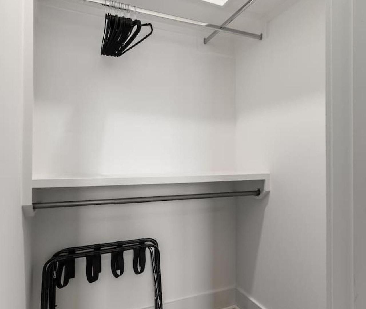 Private Rooftop Near Vanderbilt Only 2 Miles From Downtown *
