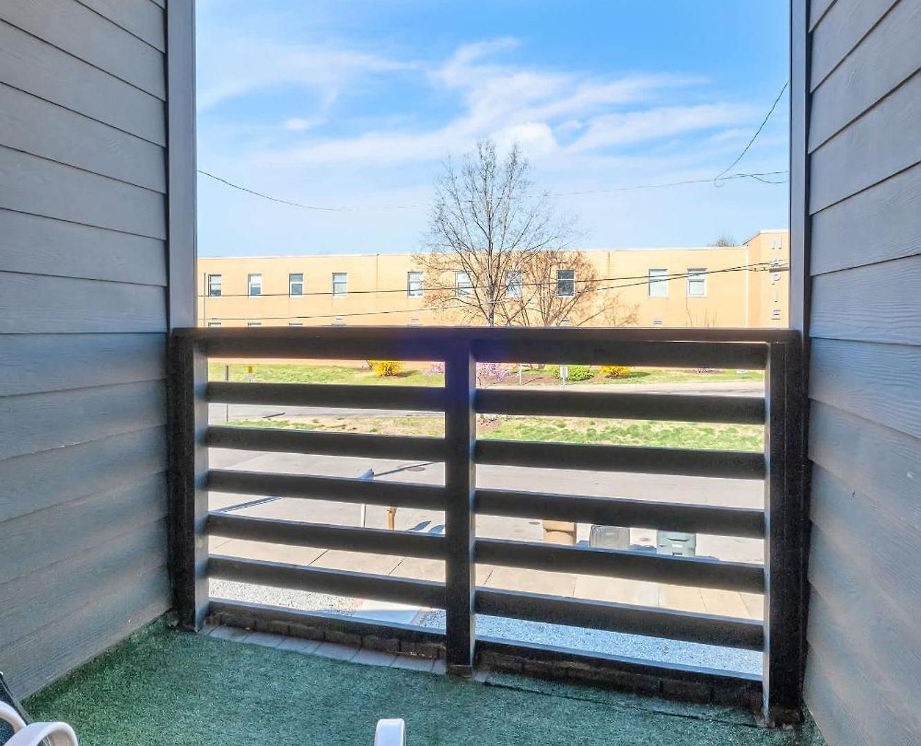 Spacious Duplex In Prime Location Holiday home