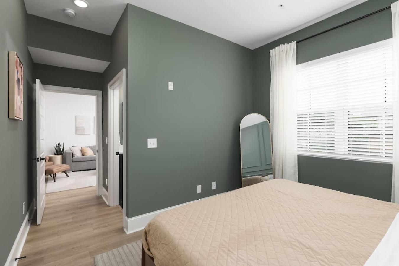 Sleeps 20 Three Side By Side 10 Minutes To Broadway